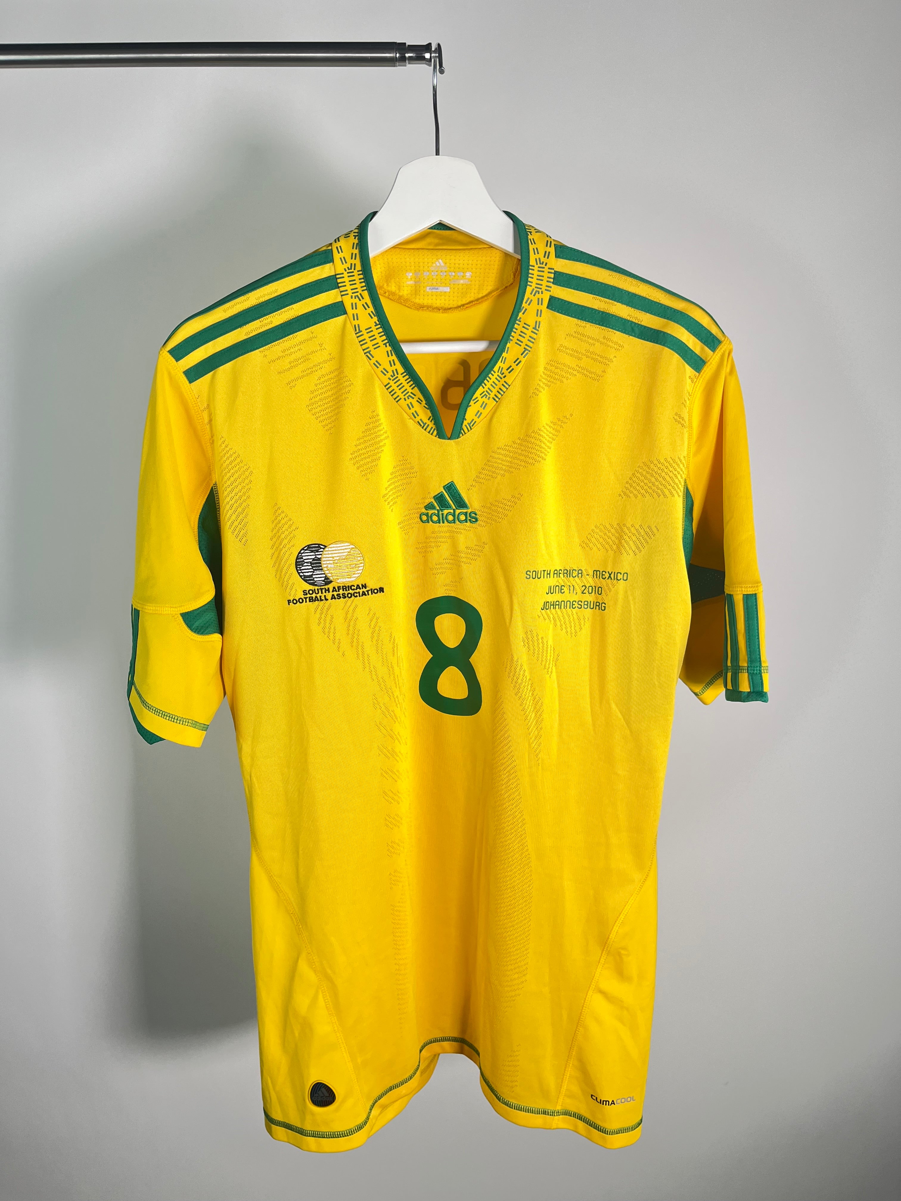 Jersey Sudáfrica Local 2010 2012 *Match Detail vs México* Siphiwe Tshabalala (M)