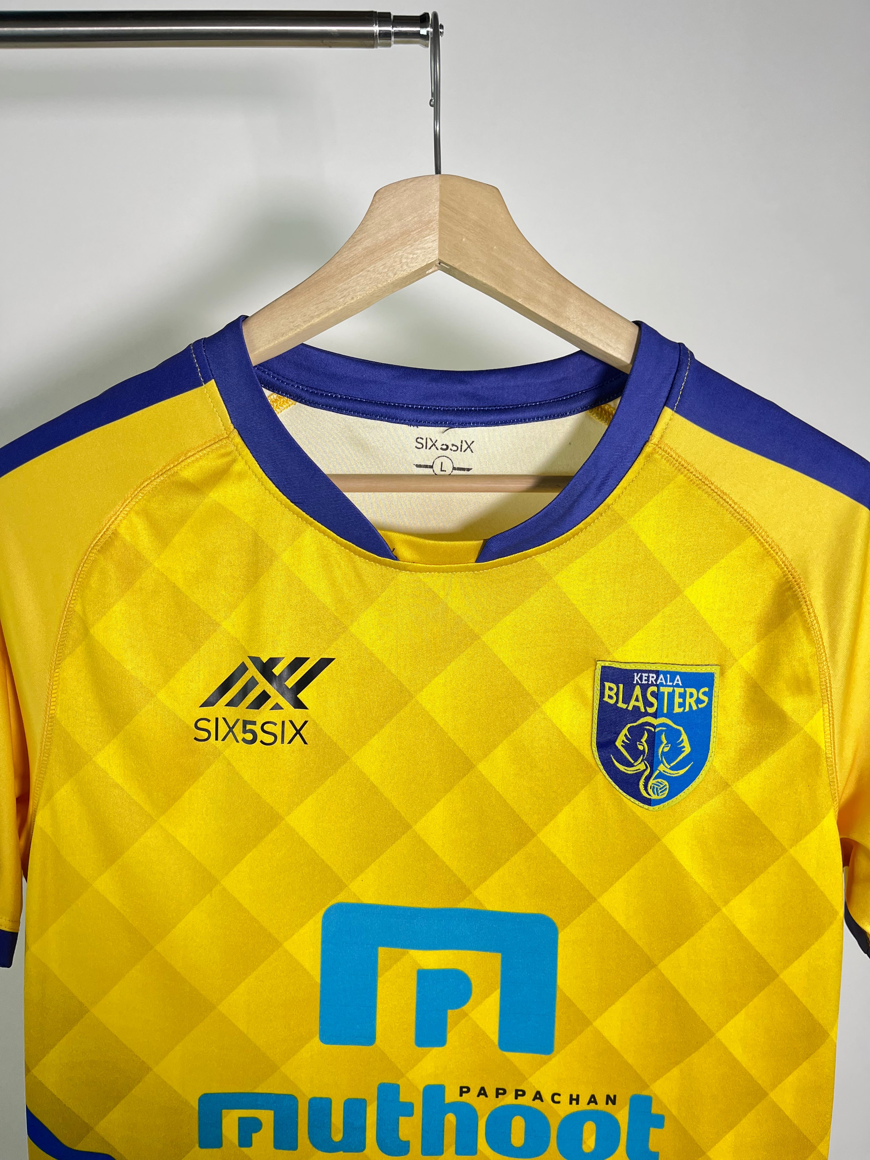 Jersey Kerala Blasters Local 2018 2019 (L)