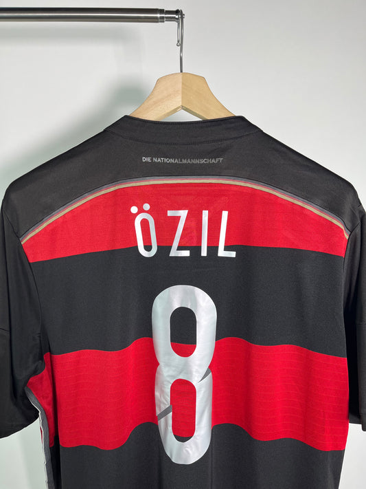Jersey Alemania Visita 2014 2015 *Mundial Brasil* Mesut Özil (XL)