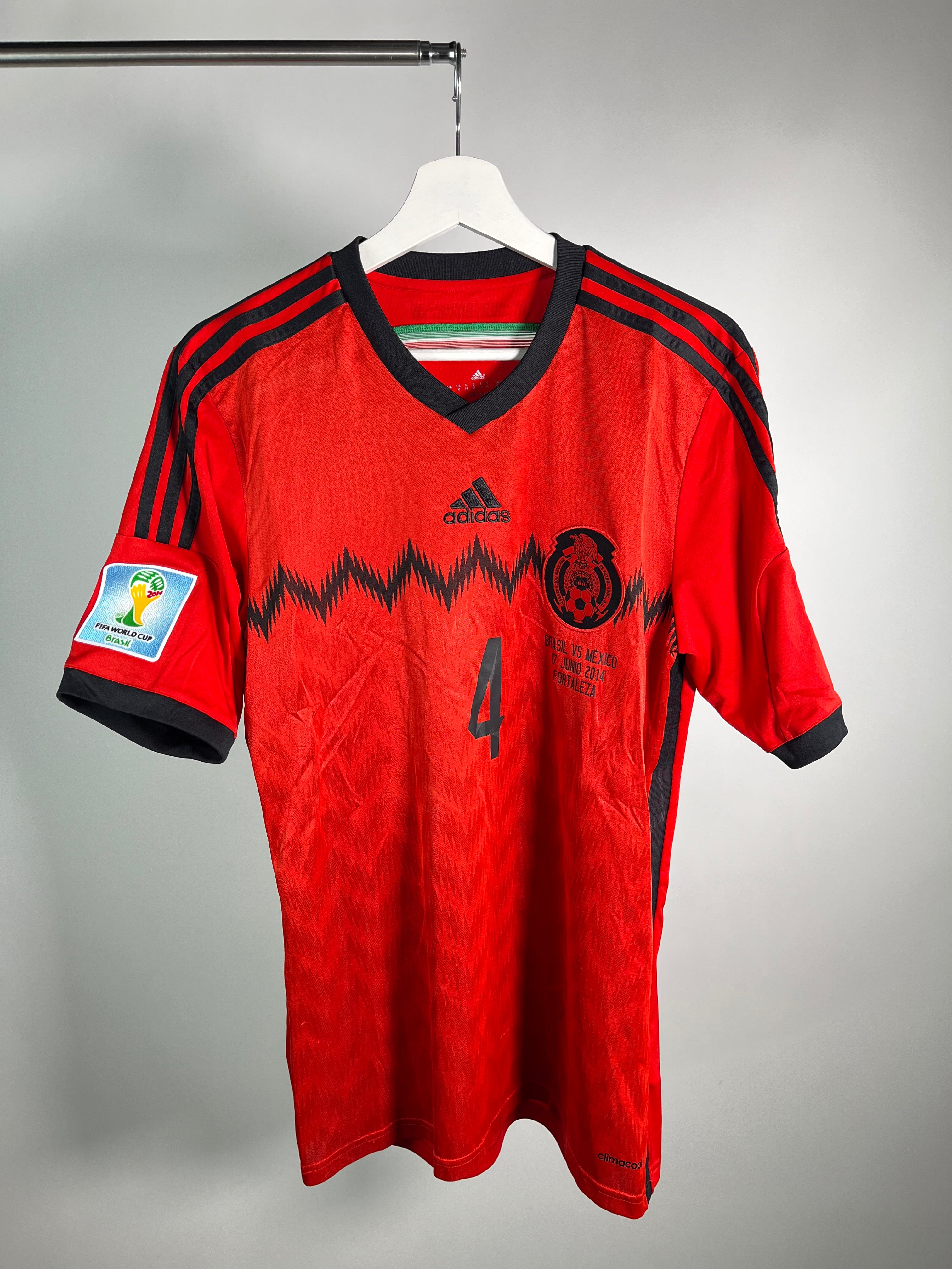 Jersey México Visita 2014 2015 *Match Detail vs Brasil* Rafael Márquez (XL)