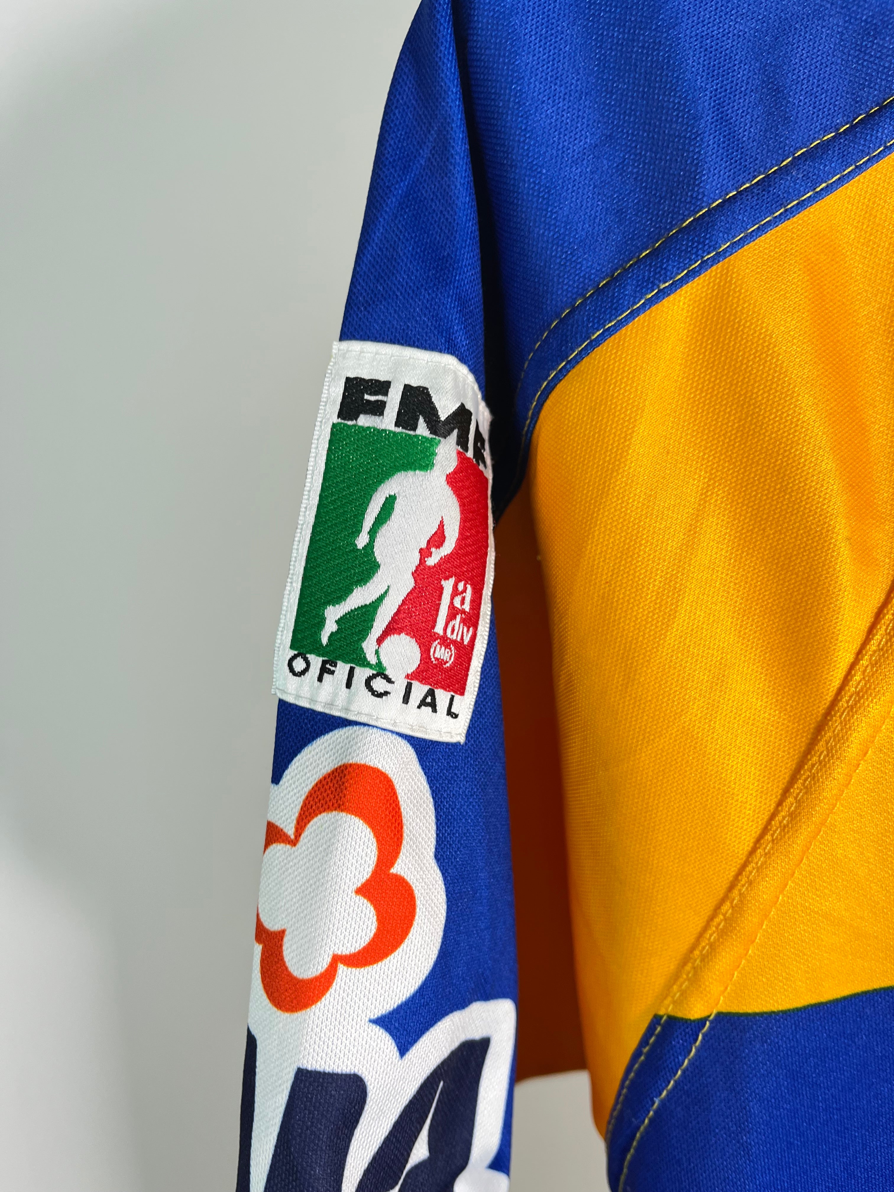 Jersey Tigres Local 2001 2002 (S)