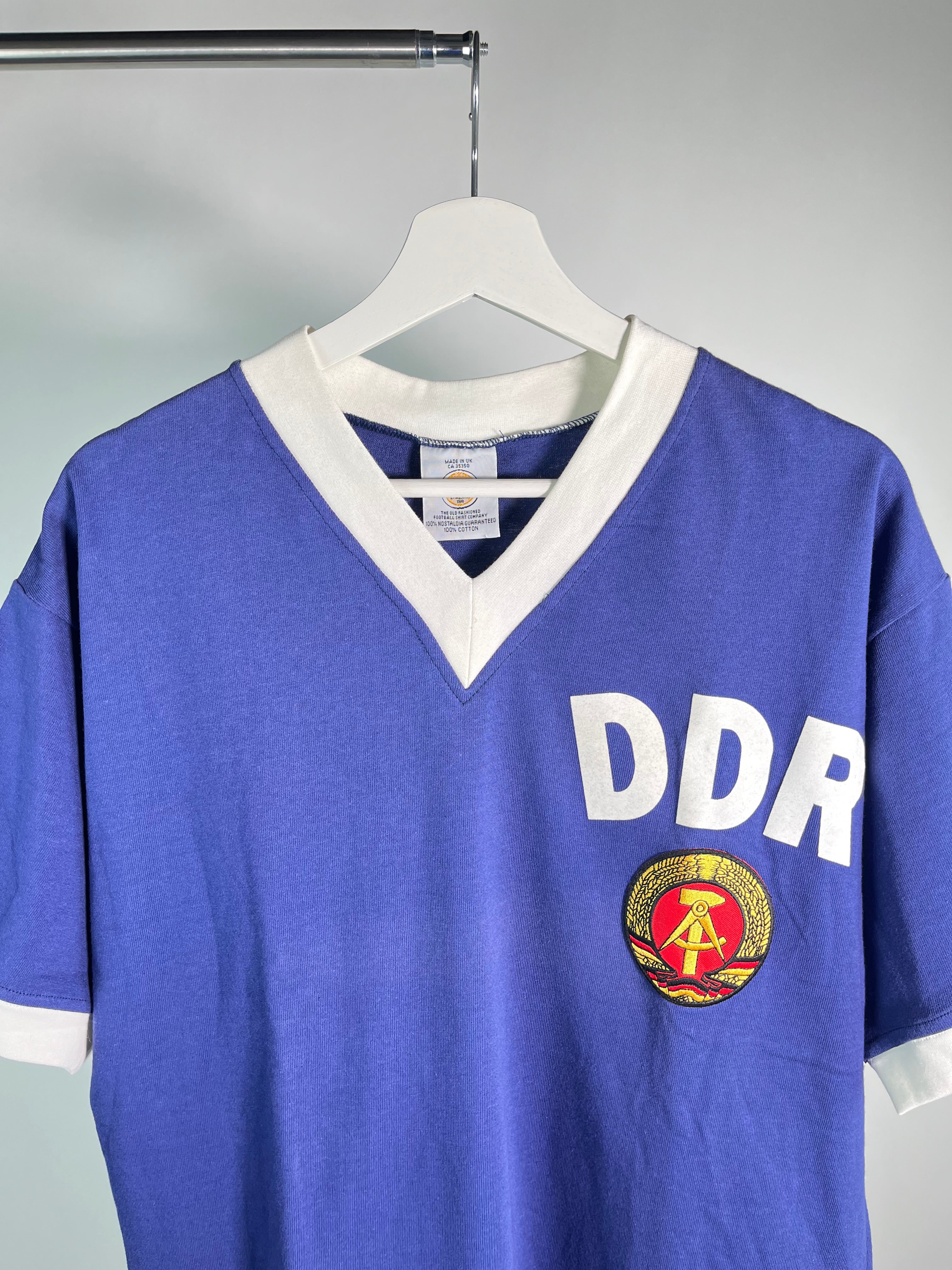 Playera Alemania del este 1974 1976 *Reedición* (XL)