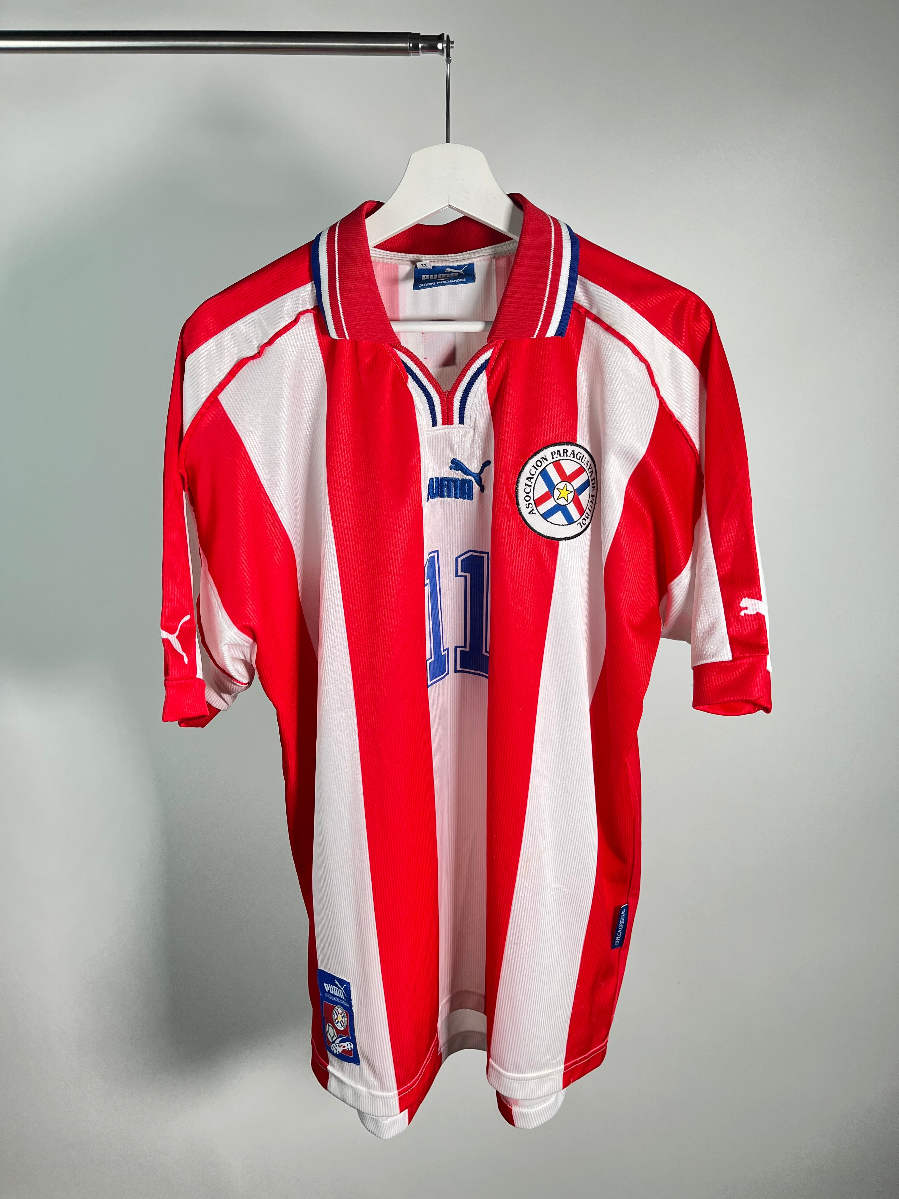 Jersey Paraguay Local 2000 2002 Utilería Nelson Cuevas (XL)