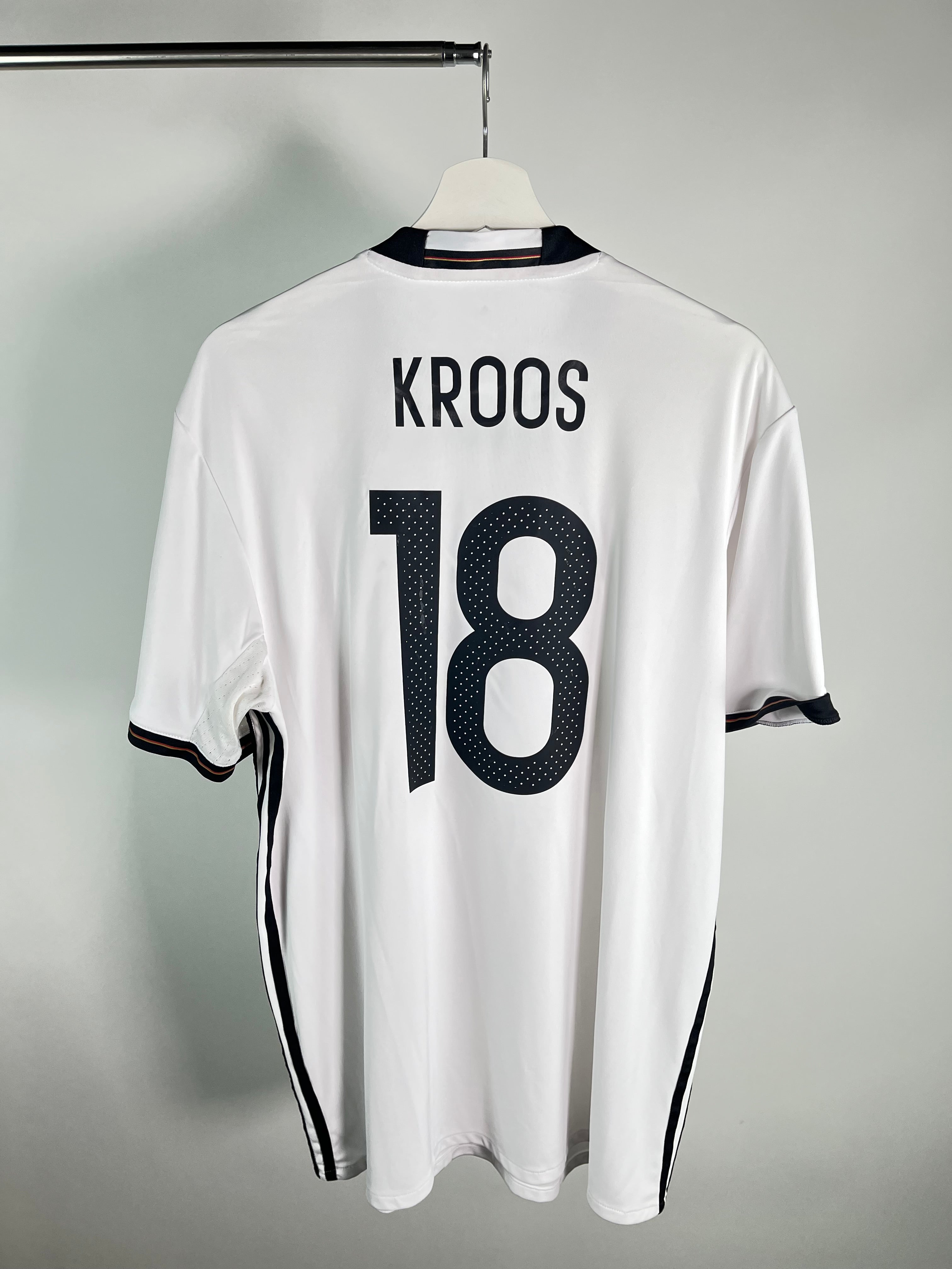 Jersey Alemania Local 2016 2018 Toni Kroos (XL)