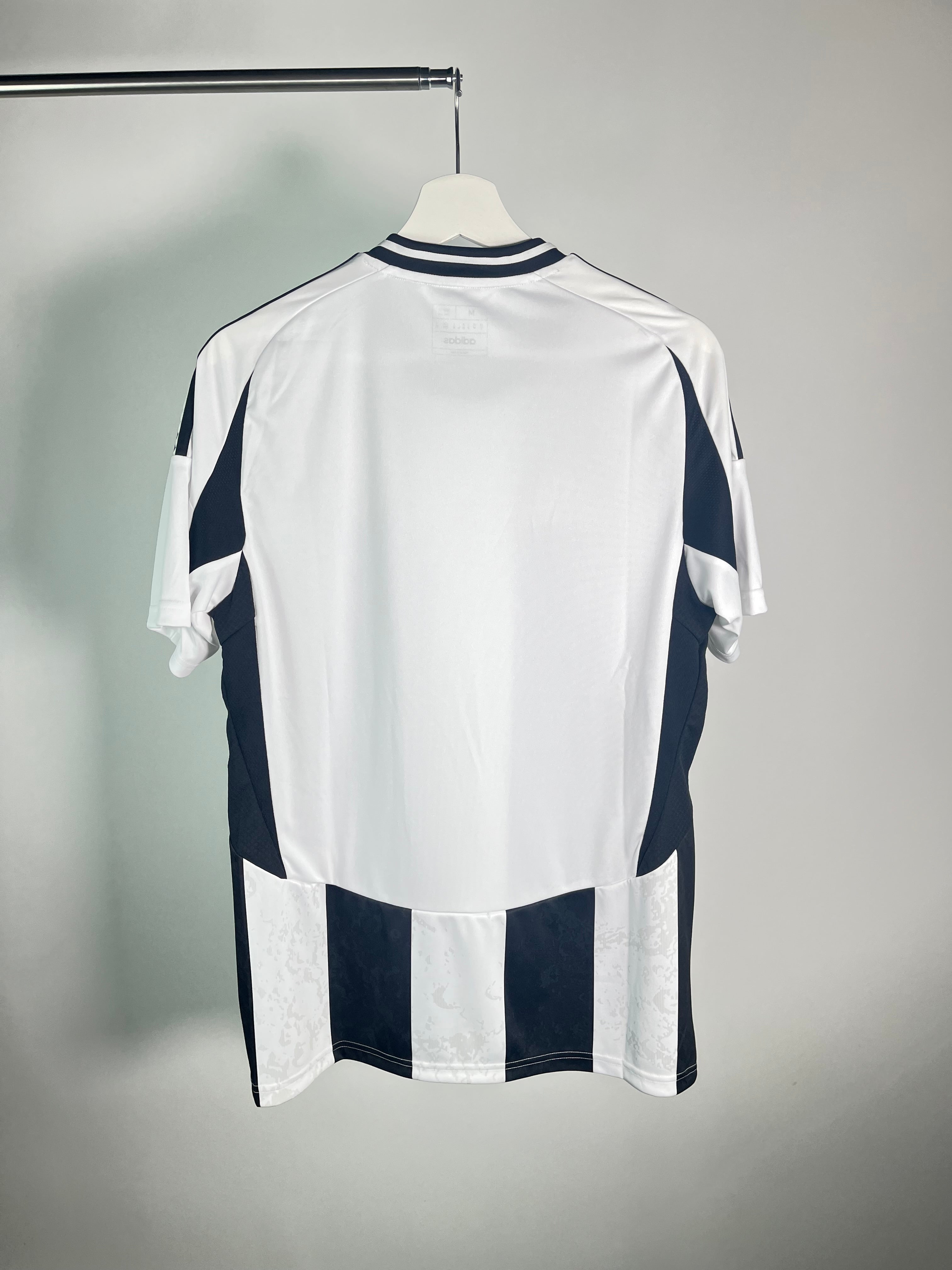 Jersey Juventus Local 2024 2025 *C/Etiquetas* (M)