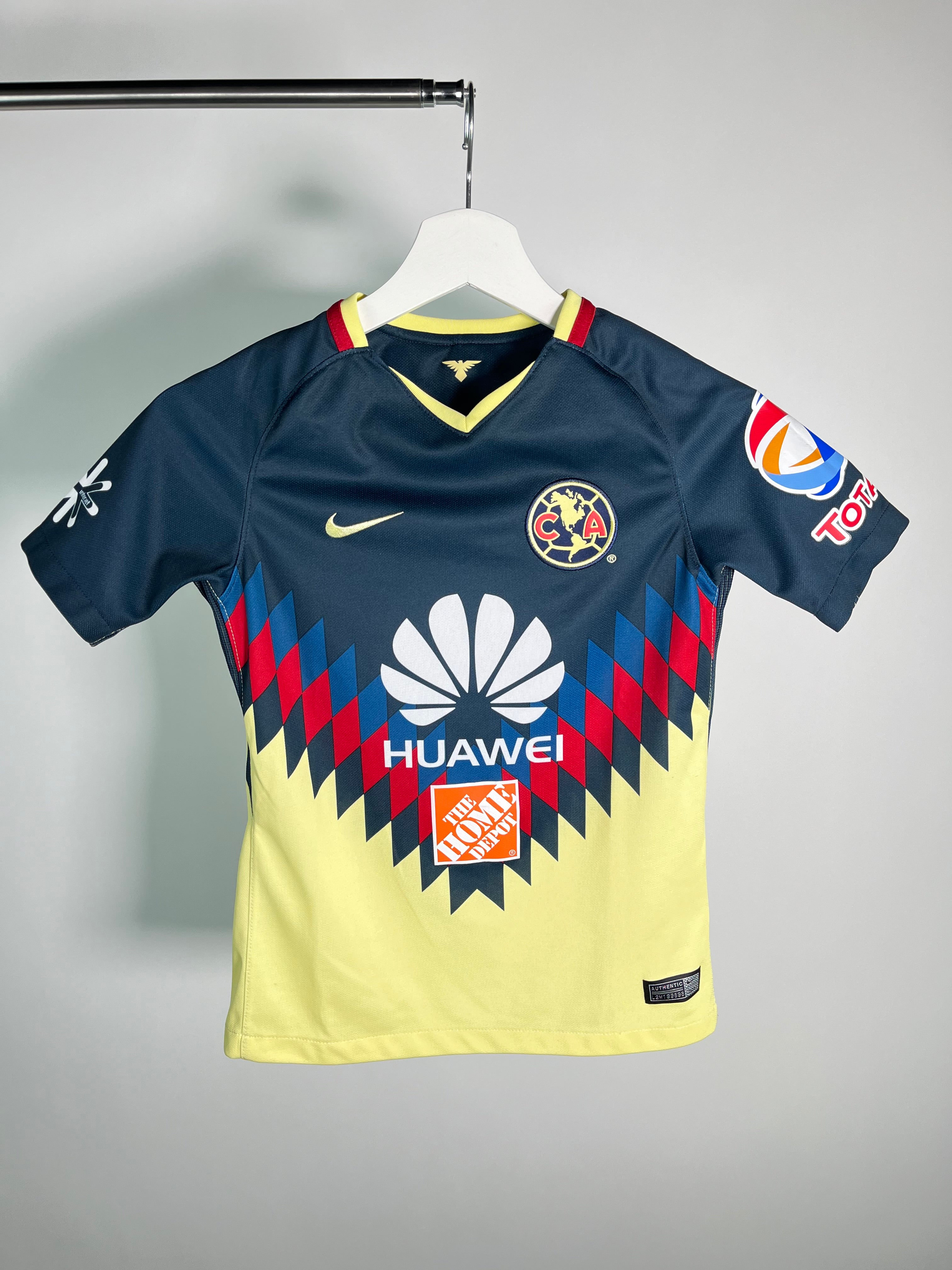 Jersey Club America Local 2017 2018 (S Niño)
