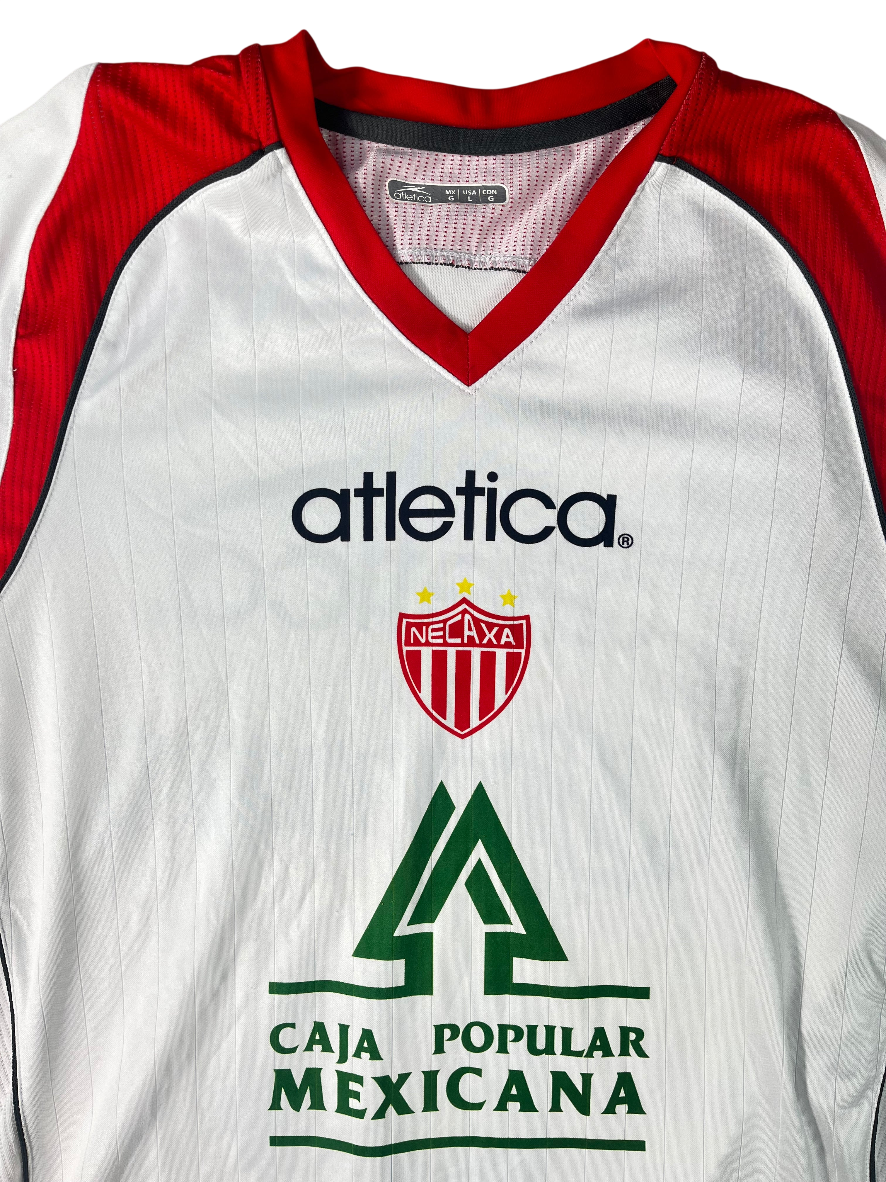 Jersey Necaxa Entrenamiento 2009 2010 Utilería Jorge Bernal (L)