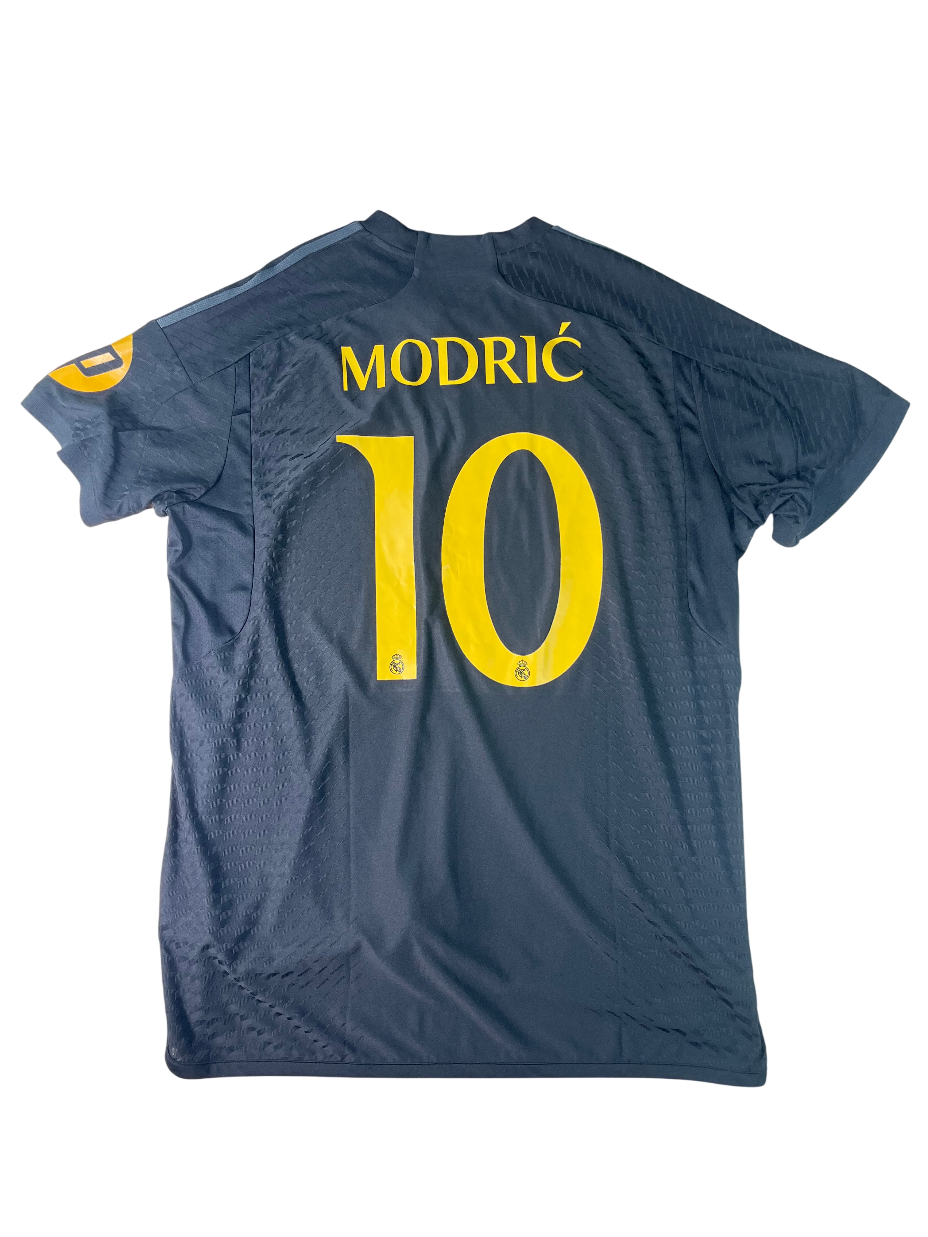 Jersey Real Madrid Tercera 2023 2024 Versión Jugador Luka Modrić (XXL)