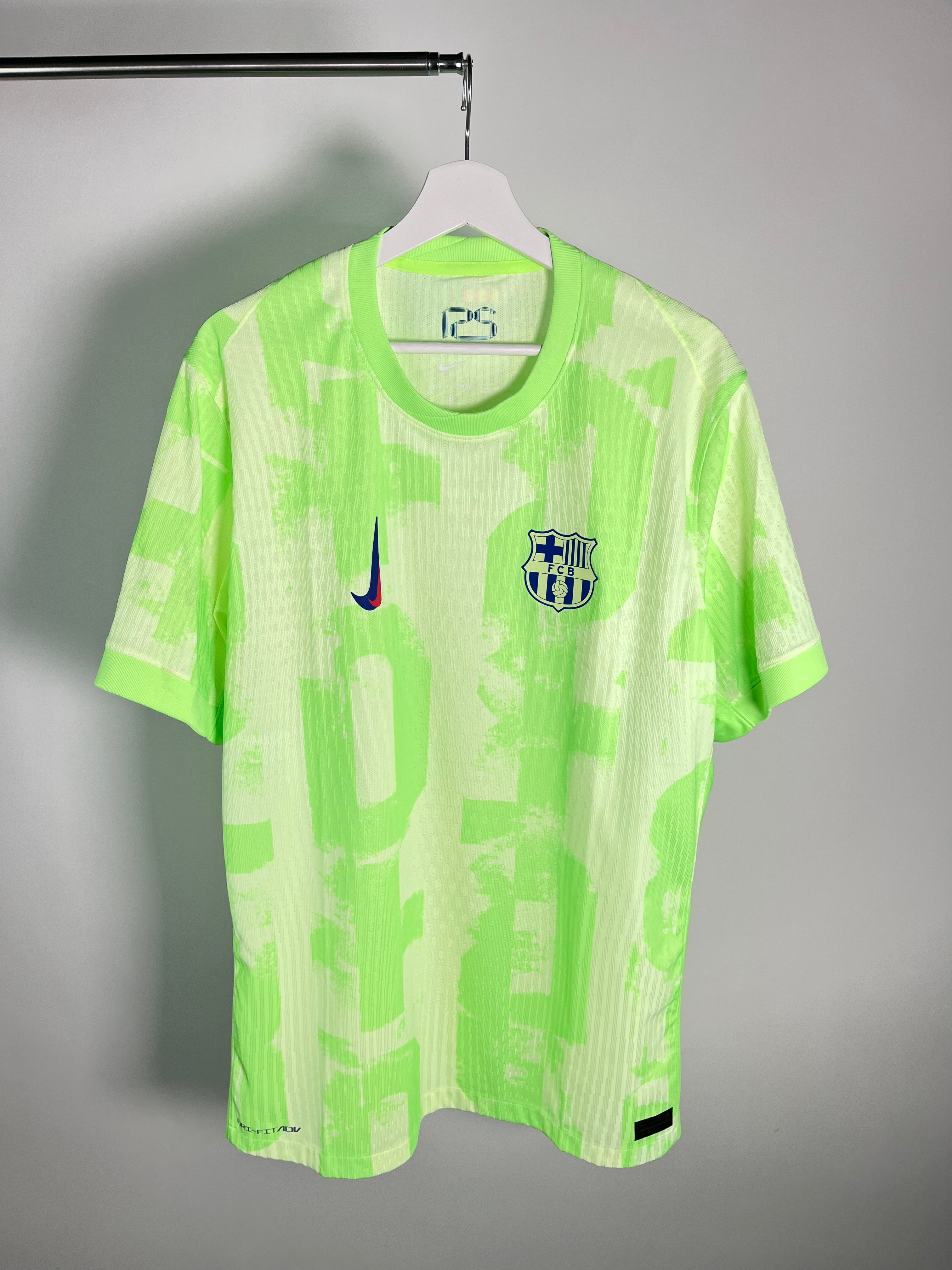 Jersey Barcelona Tercera 2024 2025 Versión Jugador (XL)
