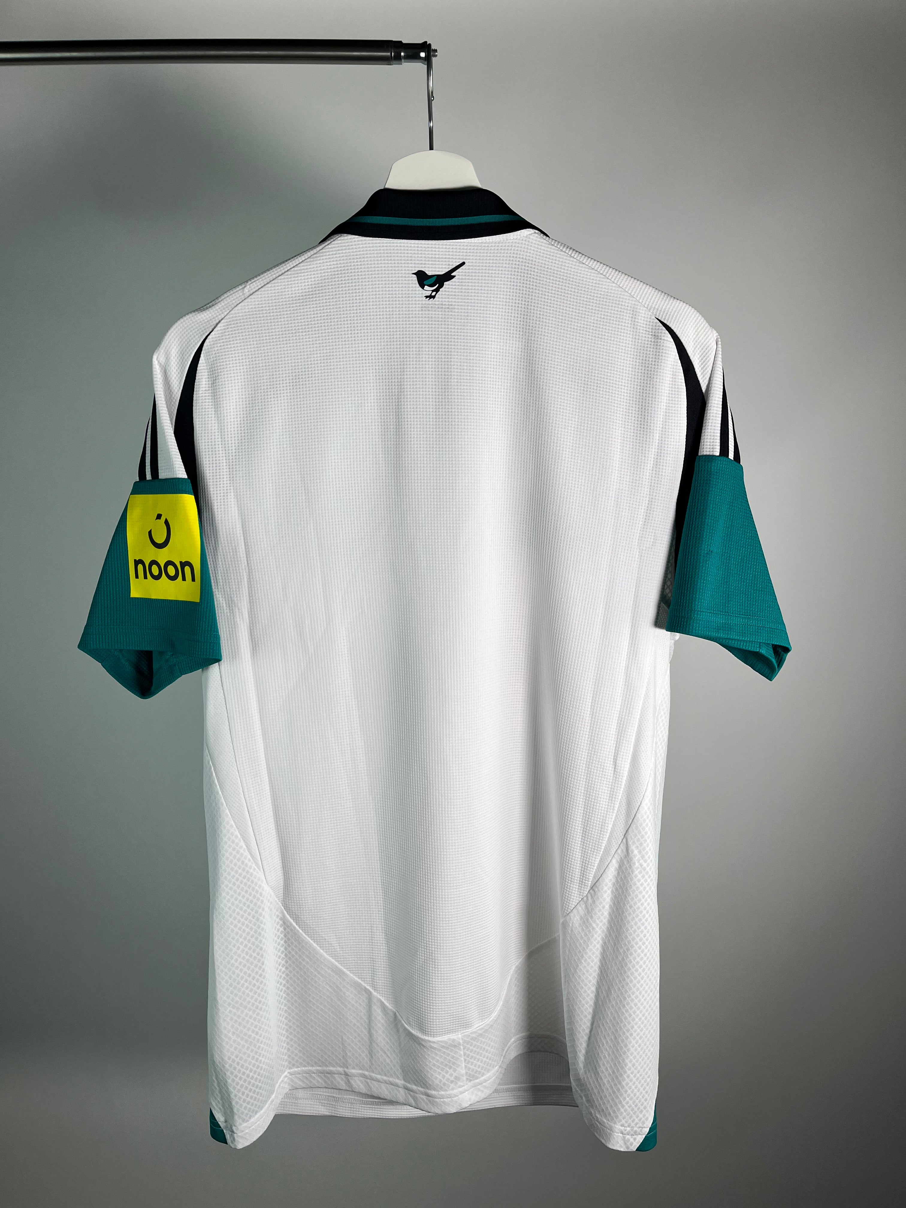 Jersey Newcastle Tercera 2024 2025 *C/Etiquetas* (M)