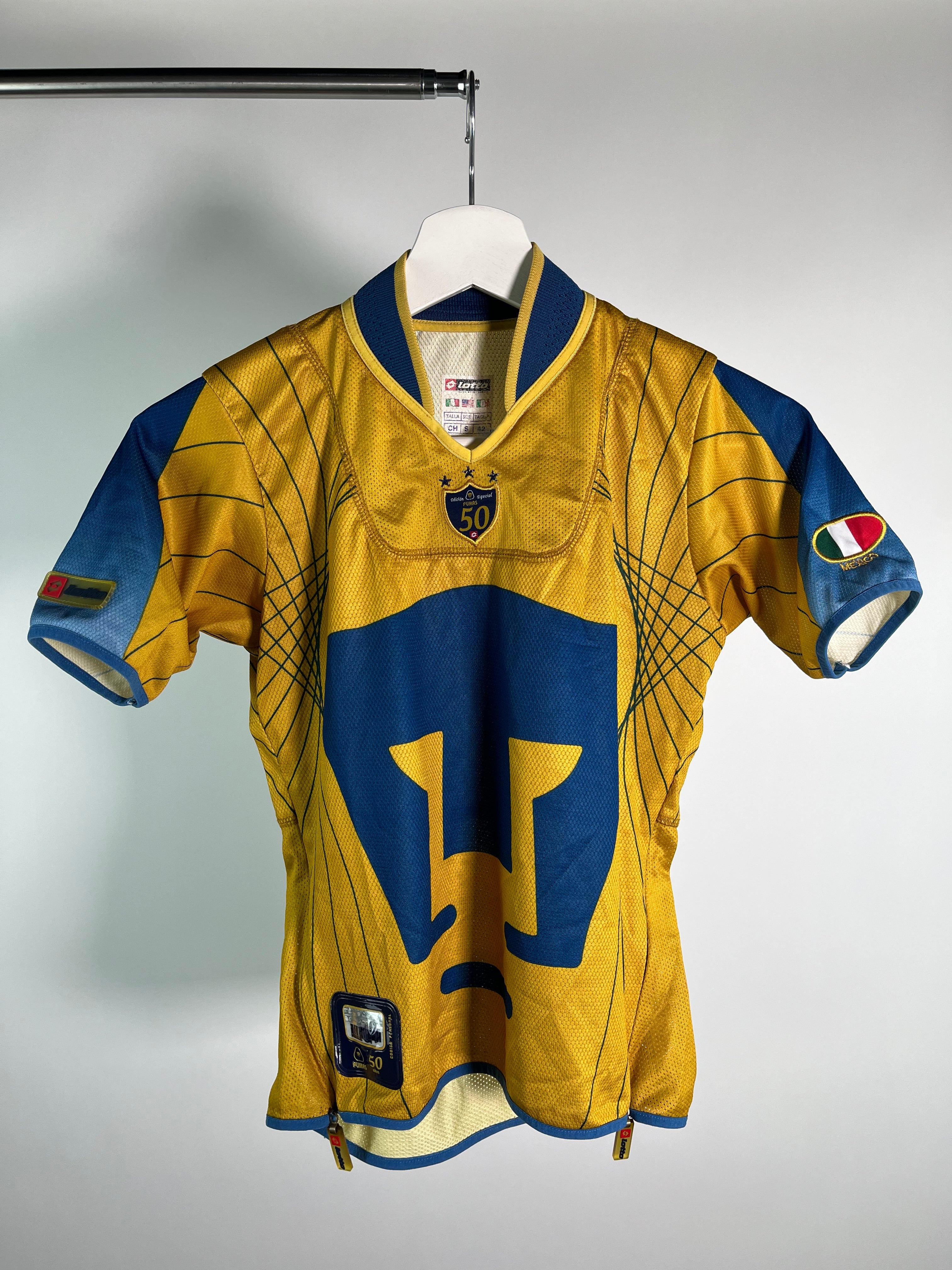 Jersey Pumas Especial 2004 *50 años* (S Mujer)