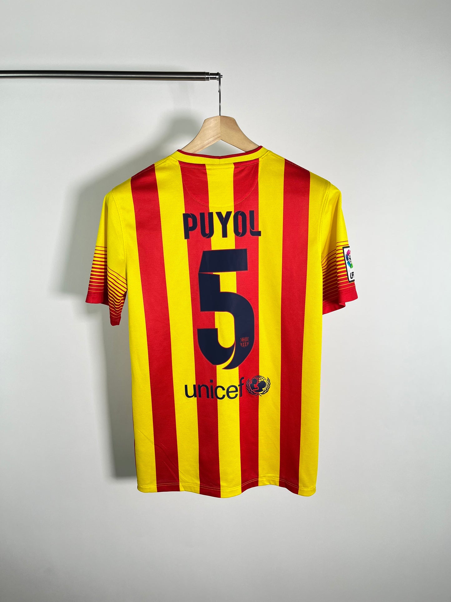 Jersey Barcelona Visita 2013 2014 Carles Puyol (S)