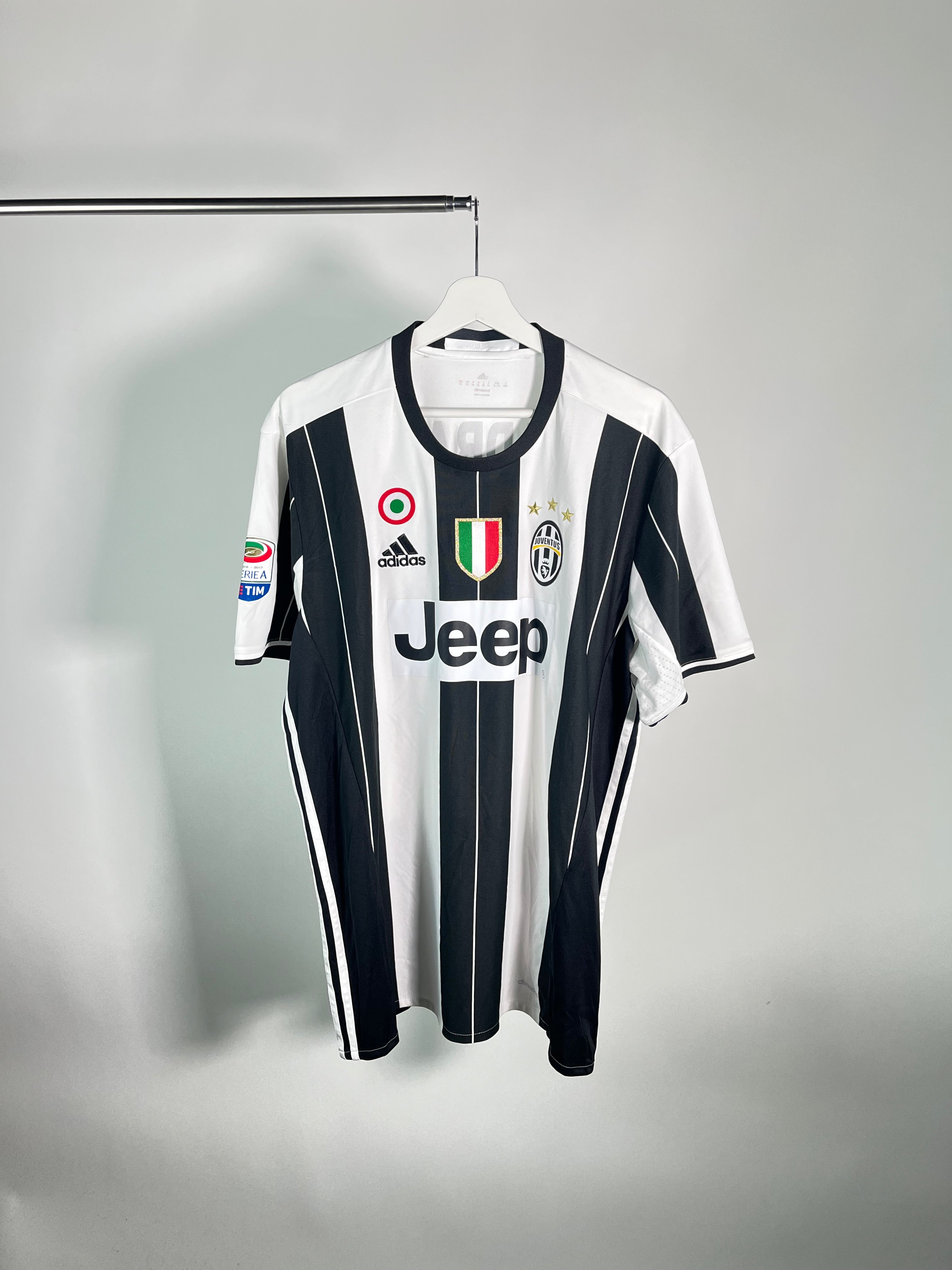 Jersey Juventus Local 2016 2017 Juan Cuadrado (XL)