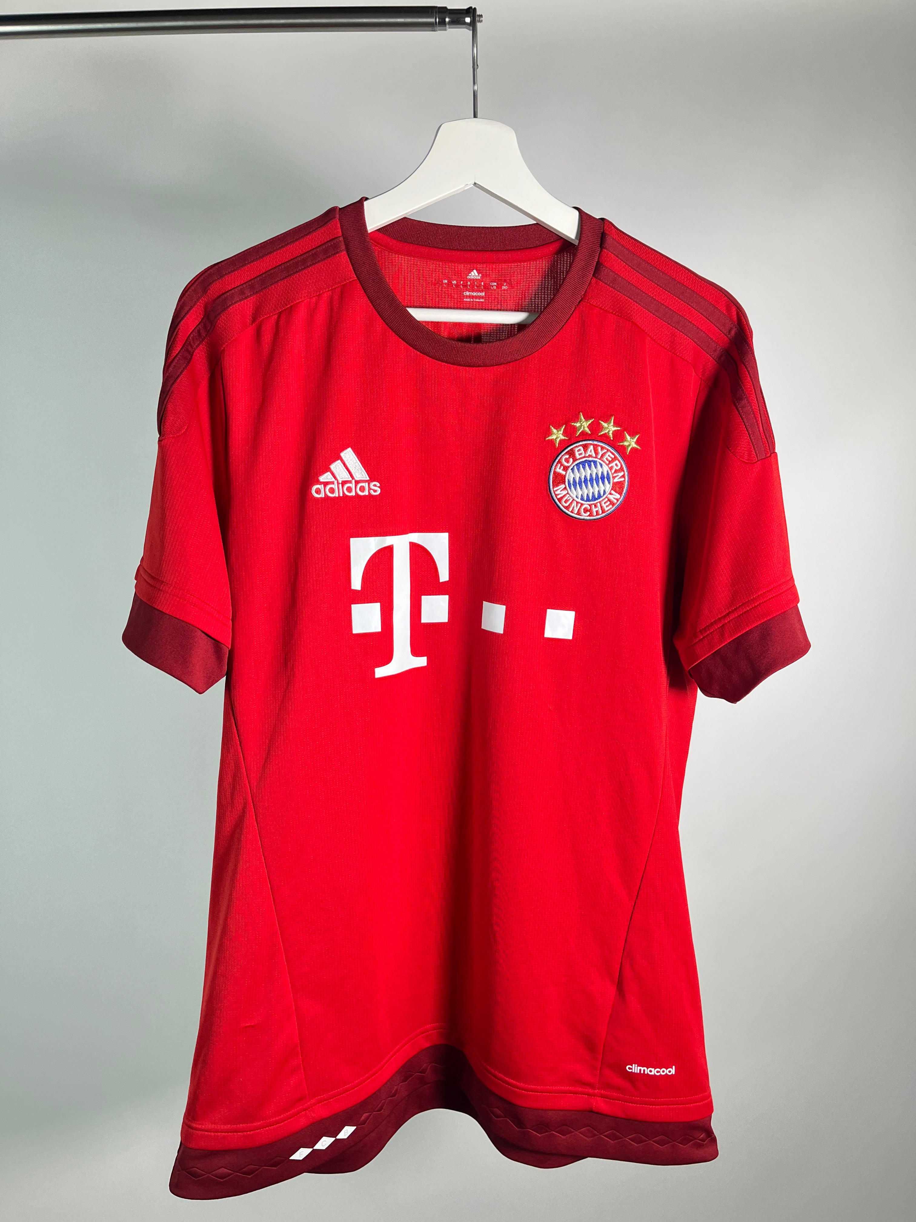 Jersey Bayern Munich Local 2015 2016 Thomas Muller (L)