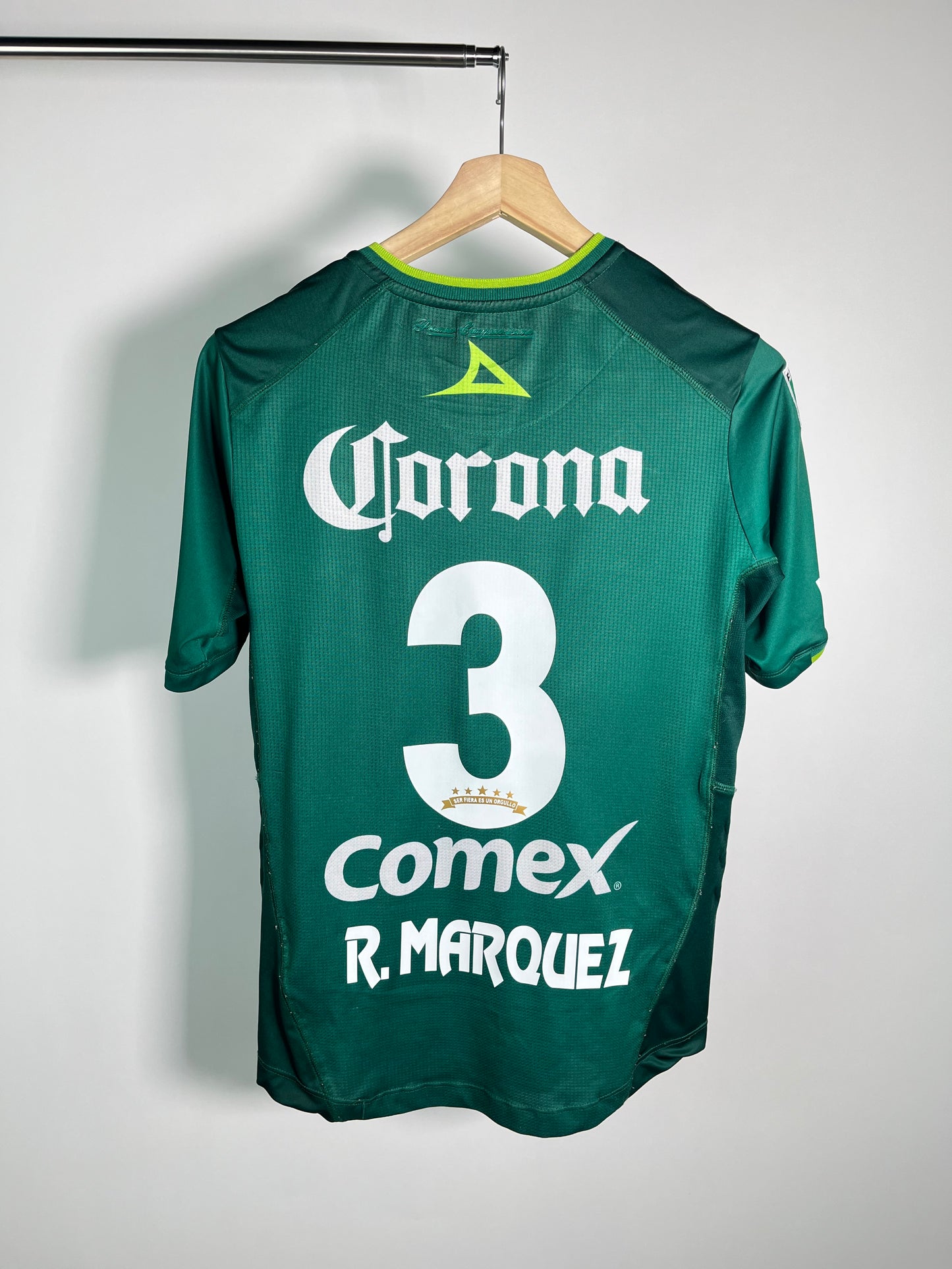 Jersey Leon Local 2012 2013 Rafael Márquez (L)