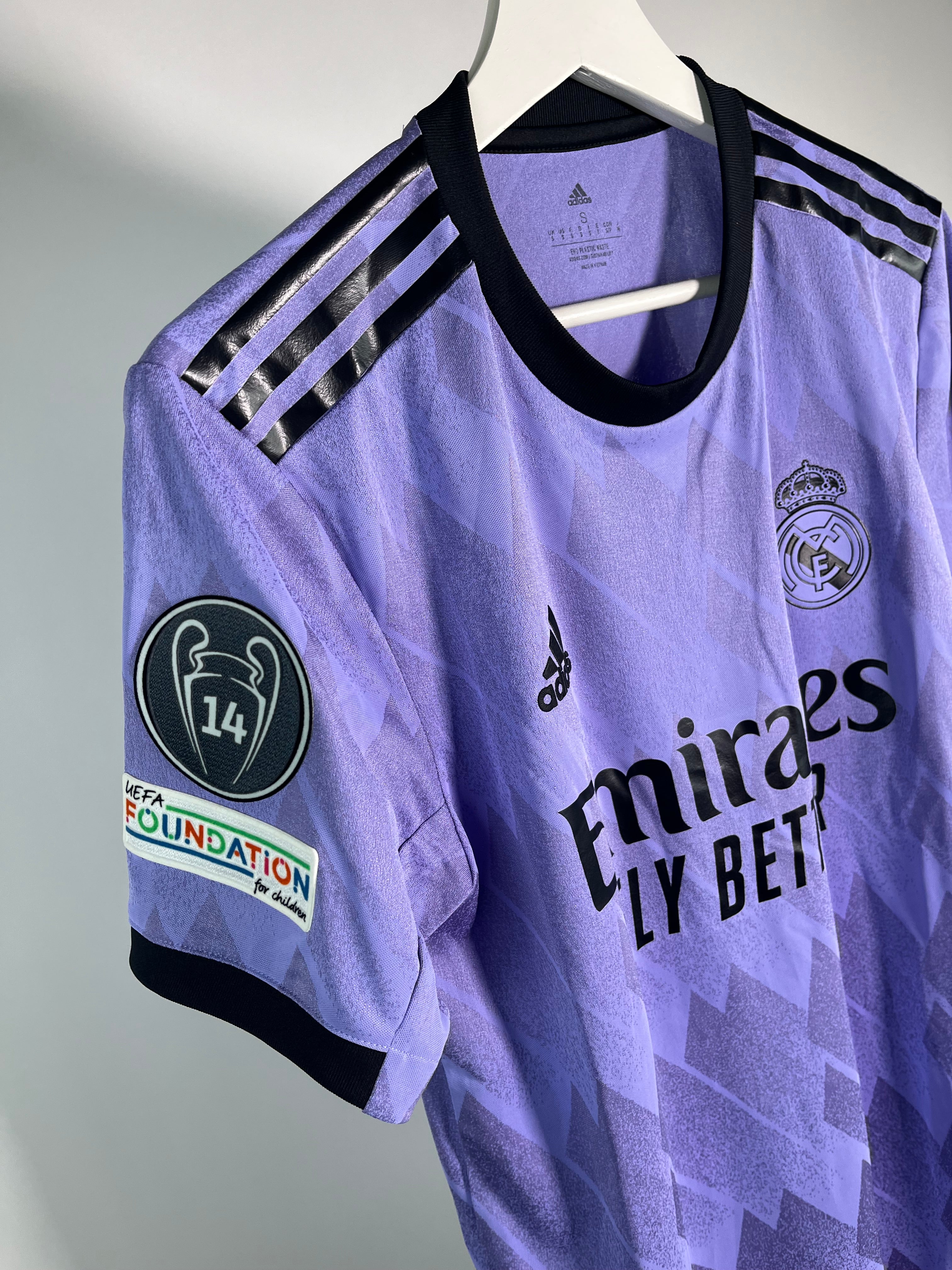 Jersey Real Madrid Visita 2022 2023 *Champions League* Versión Jugador (S)