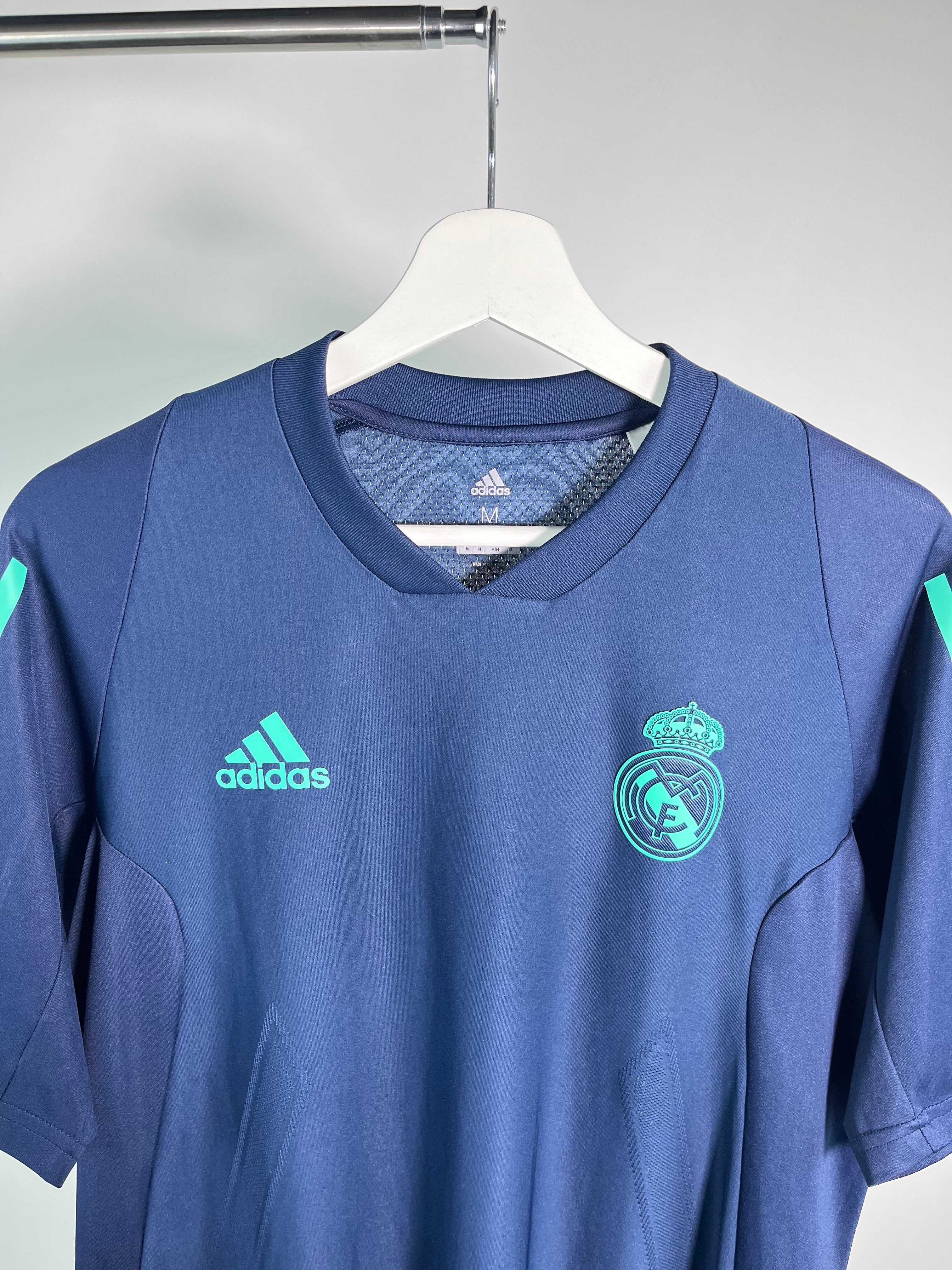 Jersey Real Madrid Entrenamiento 2019 2020 (M)