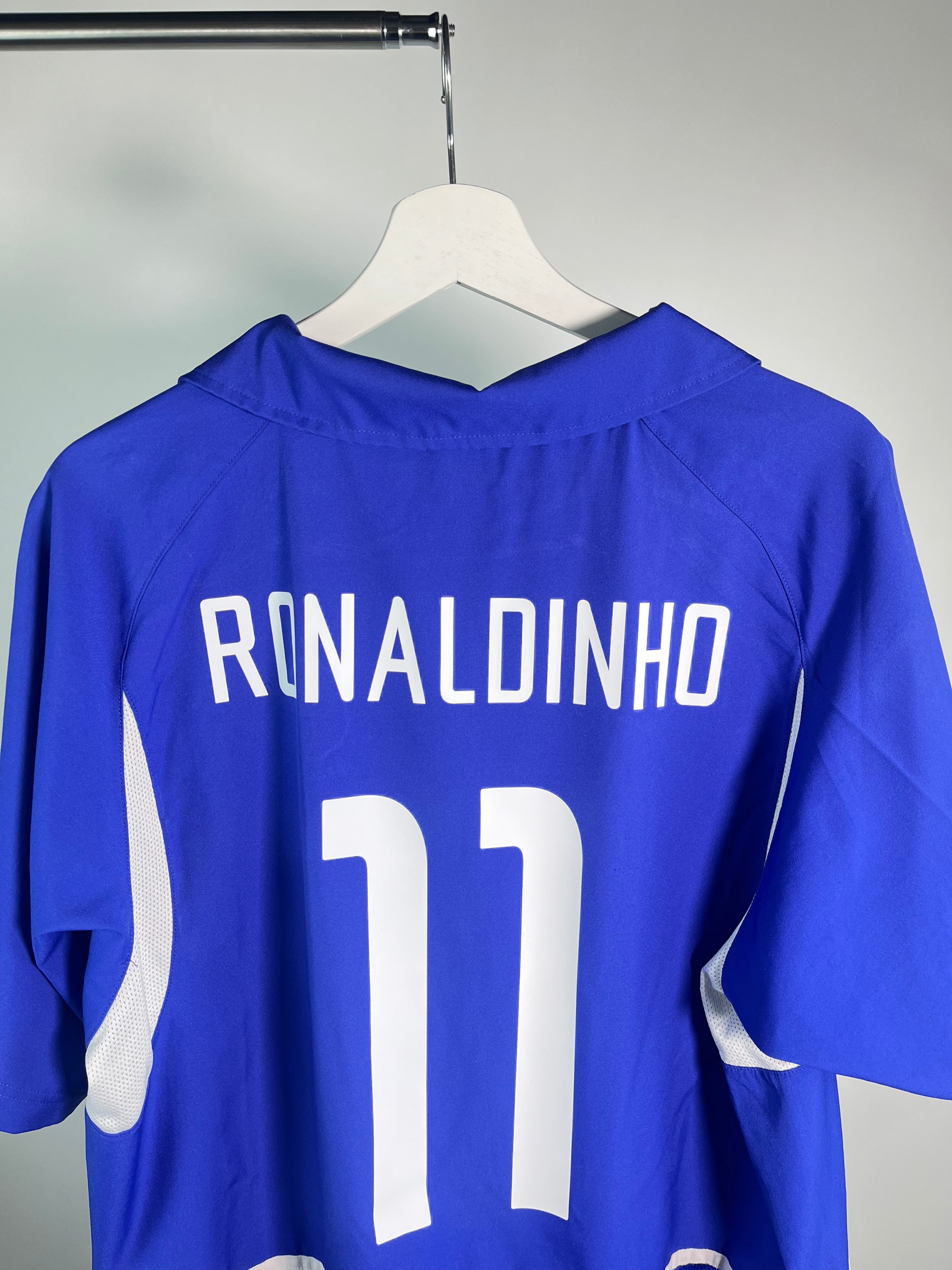 Jersey Brasil Visita 2002 2004 *Mundial Corea Japón* Ronaldinho (L)