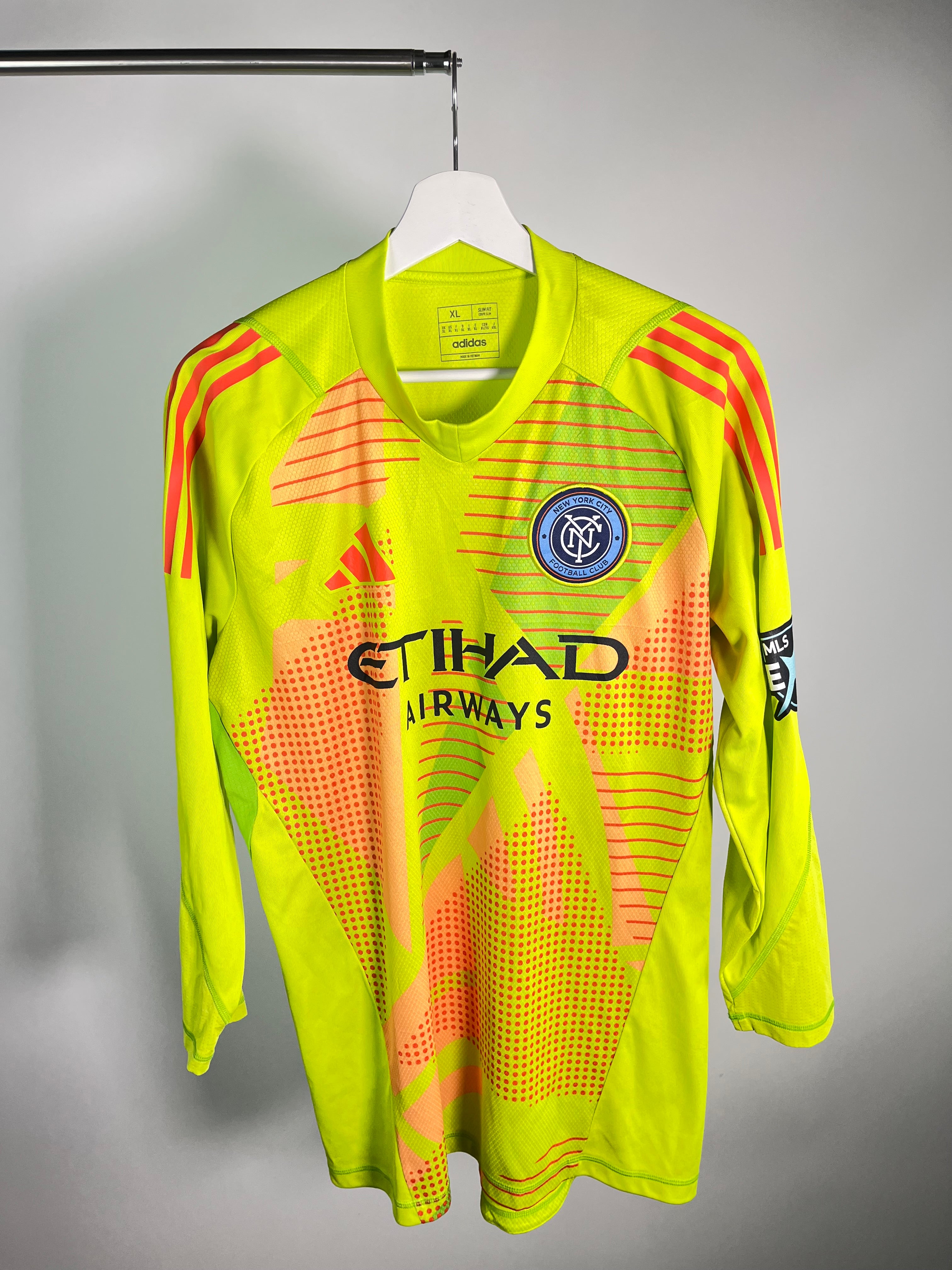 Jersey New York City Portero 2024 2025 Manga Larga Versión Jugador (XL)