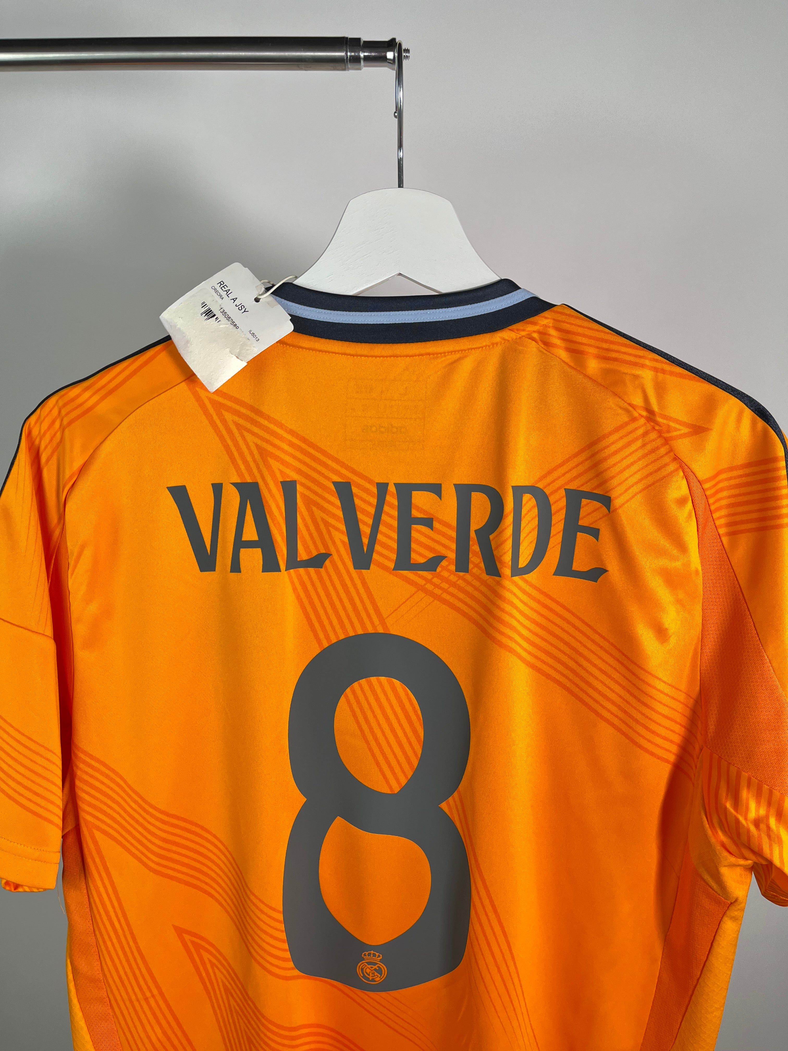 Jersey Real Madrid Visita 2024 2025 Federico Valverde *C/Etiquetas* (L)