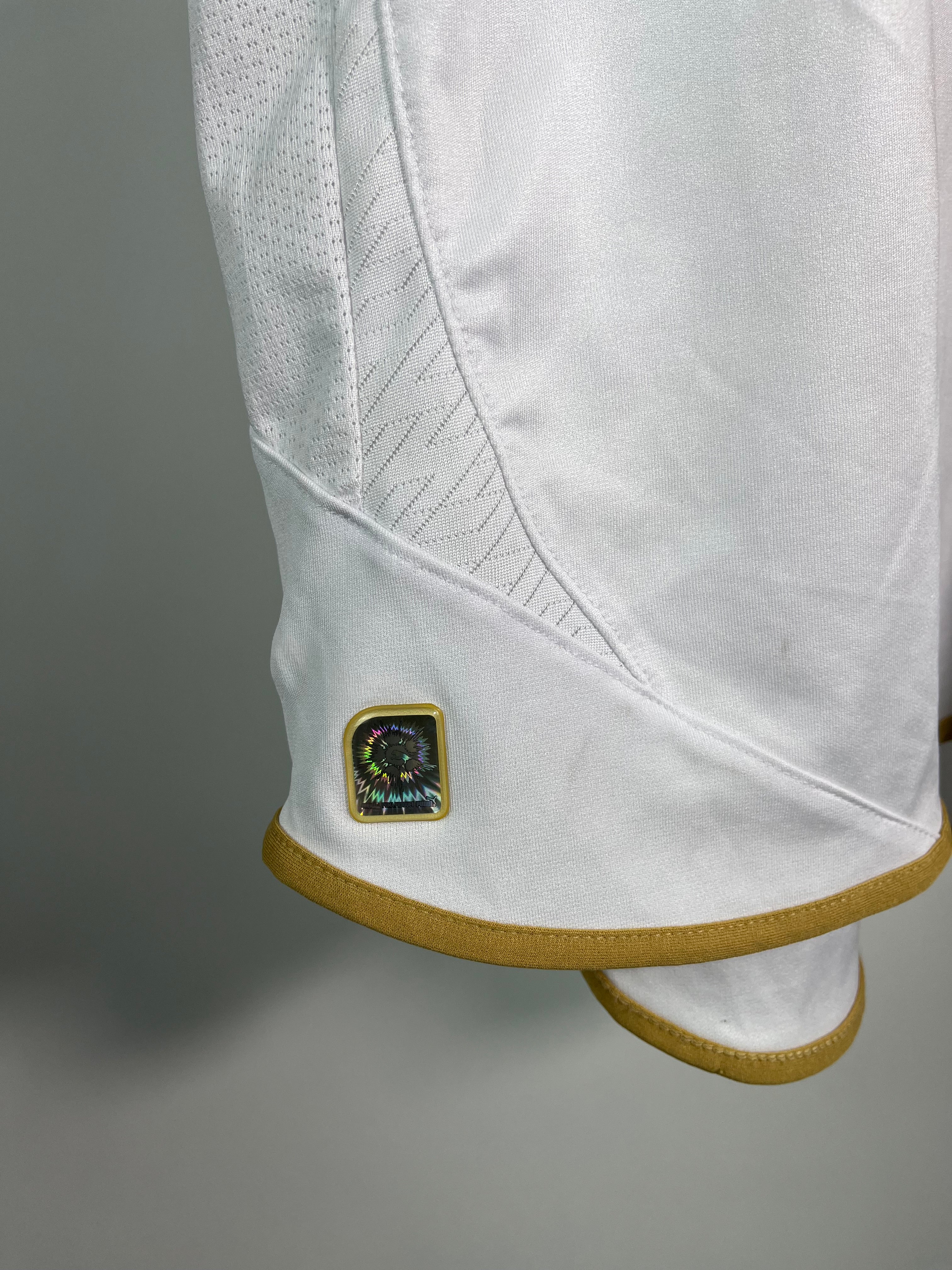 Jersey Pumas Local 2010 2011 Utilería Francisco “Paco” Palencia (XL)