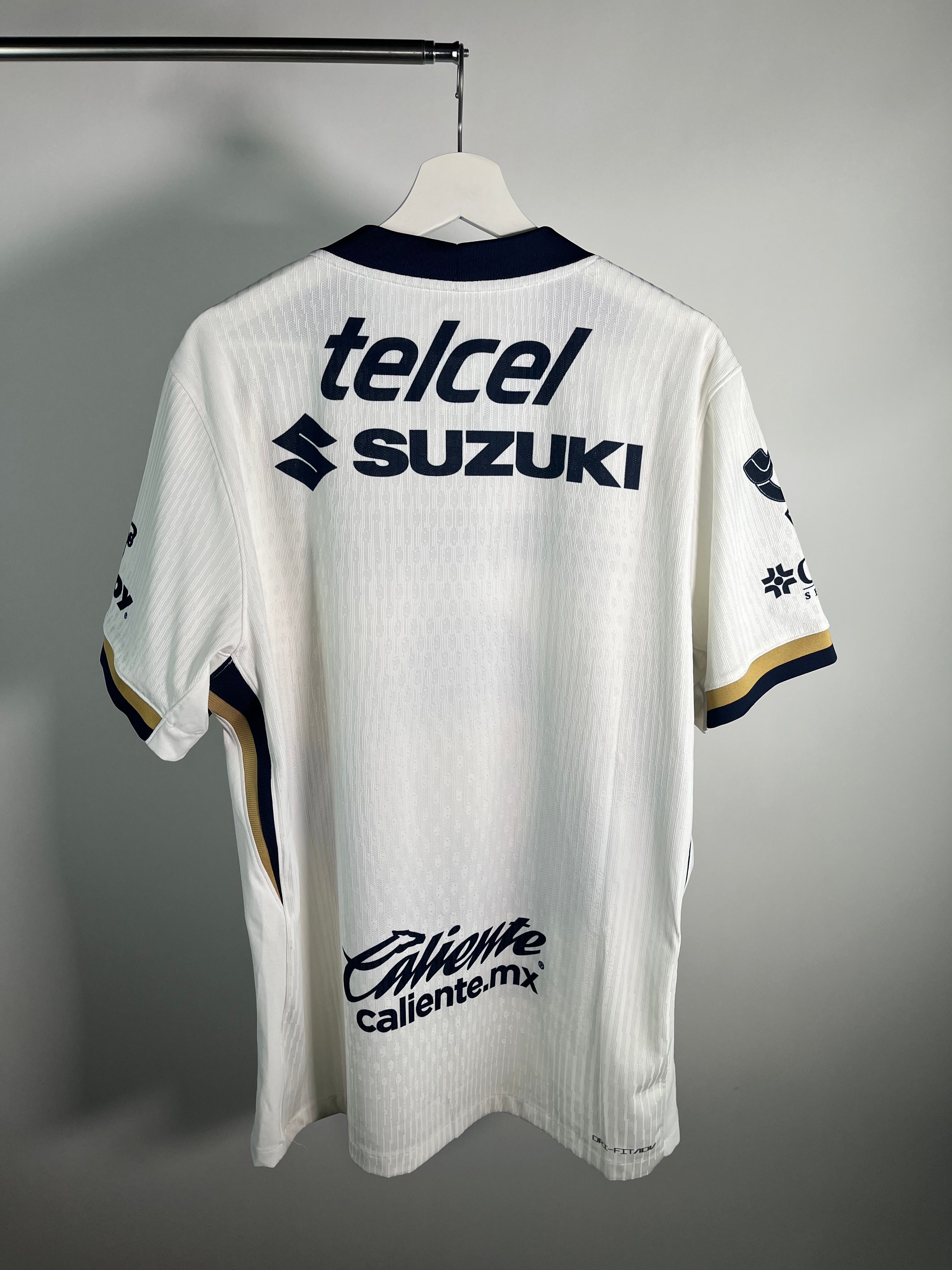 Jersey Pumas Local 2025 2026 Versión Jugador (XL)
