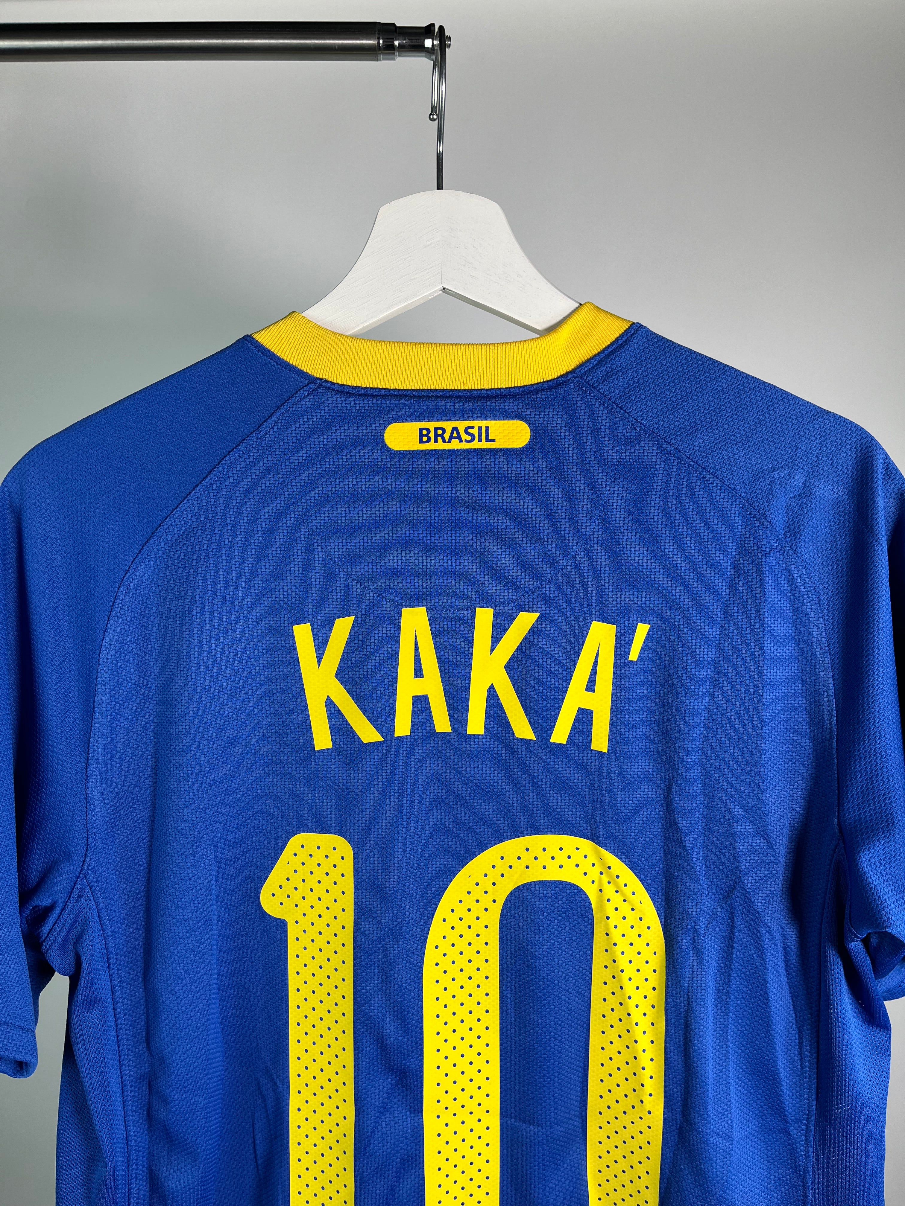 Jersey Brasil Visita 2010 2011 *Mundial Sudáfrica* Kaká (S)
