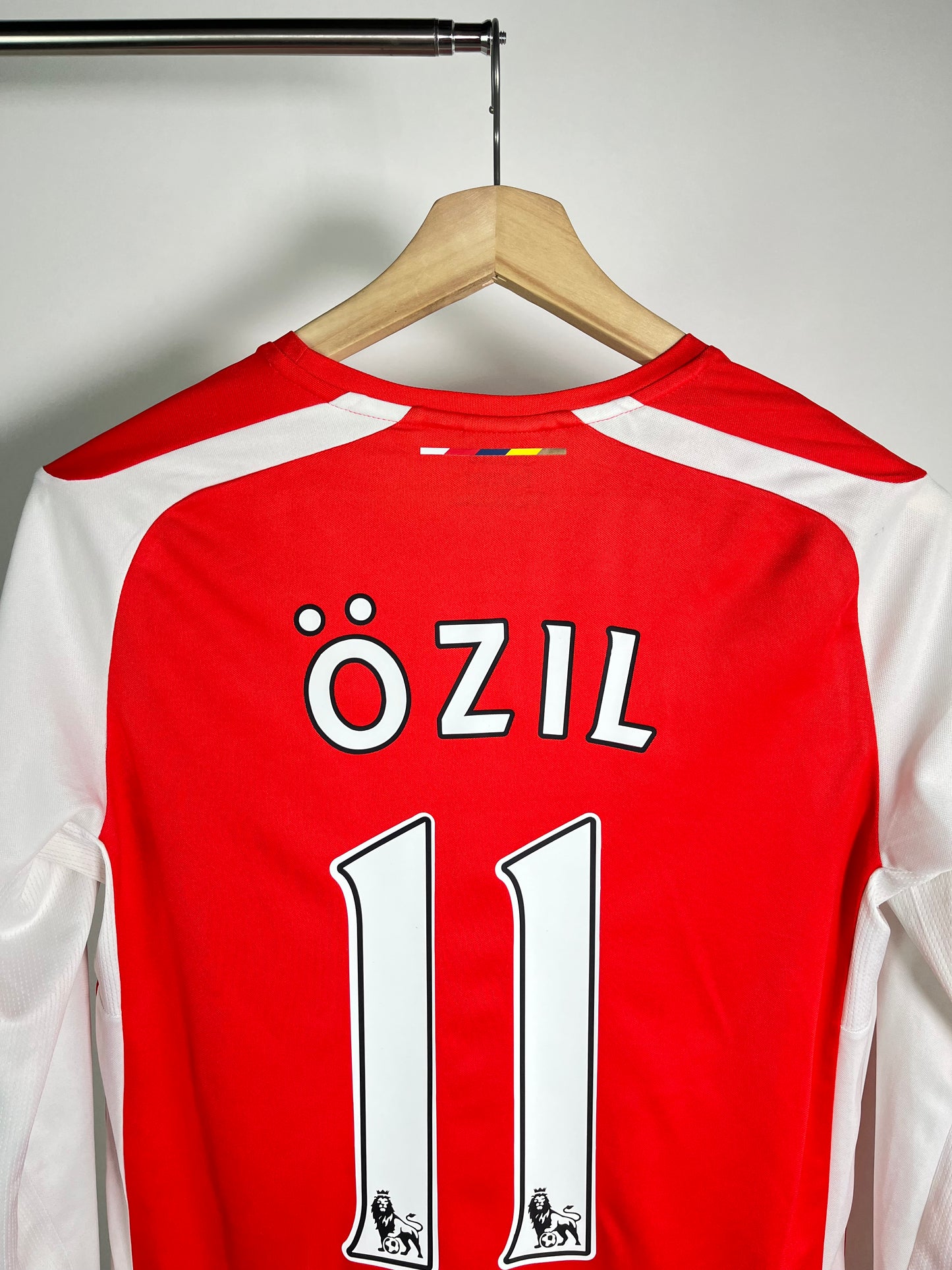 Jersey Arsenal Local 2014 2015 Mesut Özil (S)