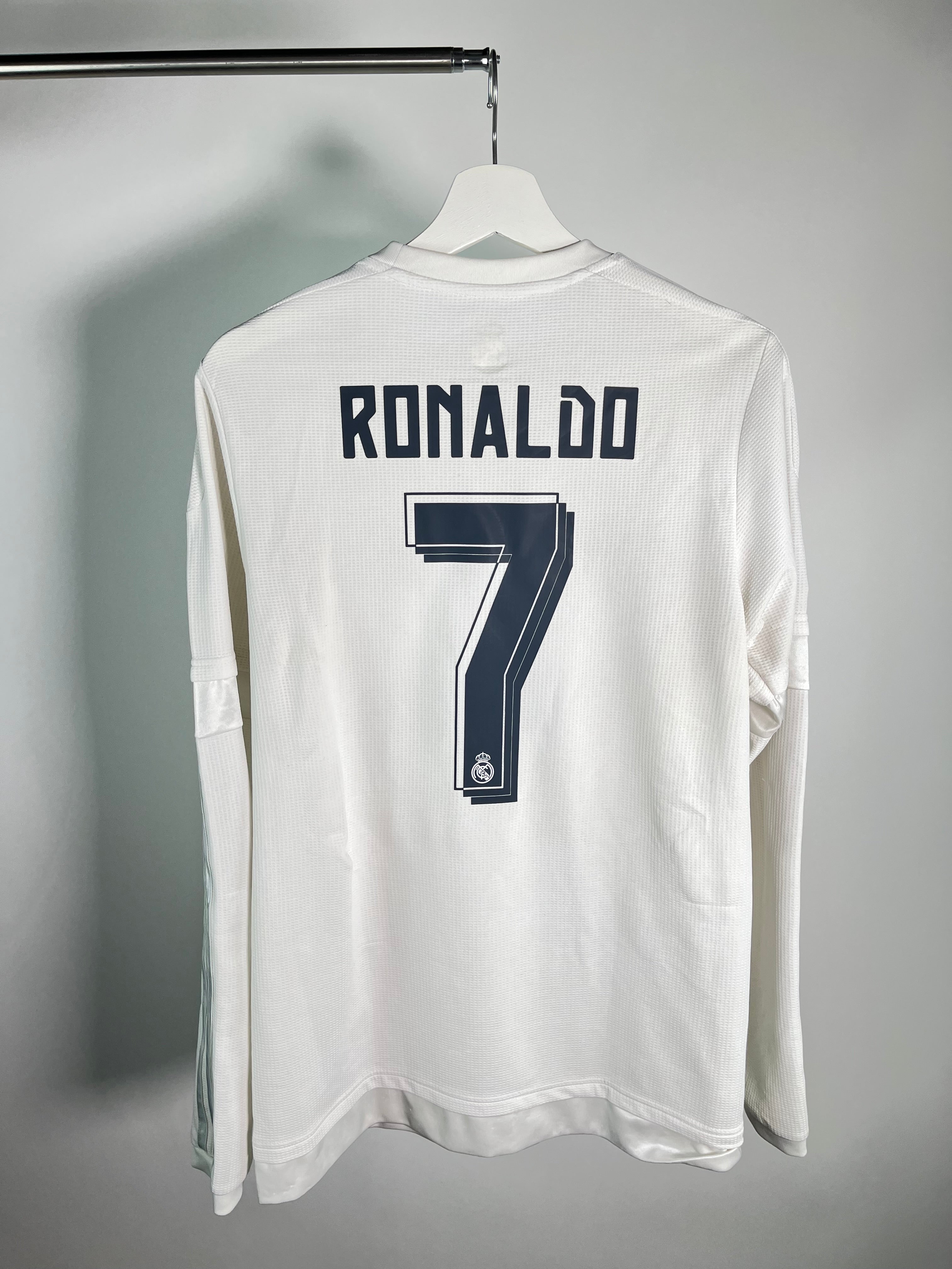 Jersey Real Madrid Local 2015 2016 Manga Larga Cristiano Ronaldo (M)