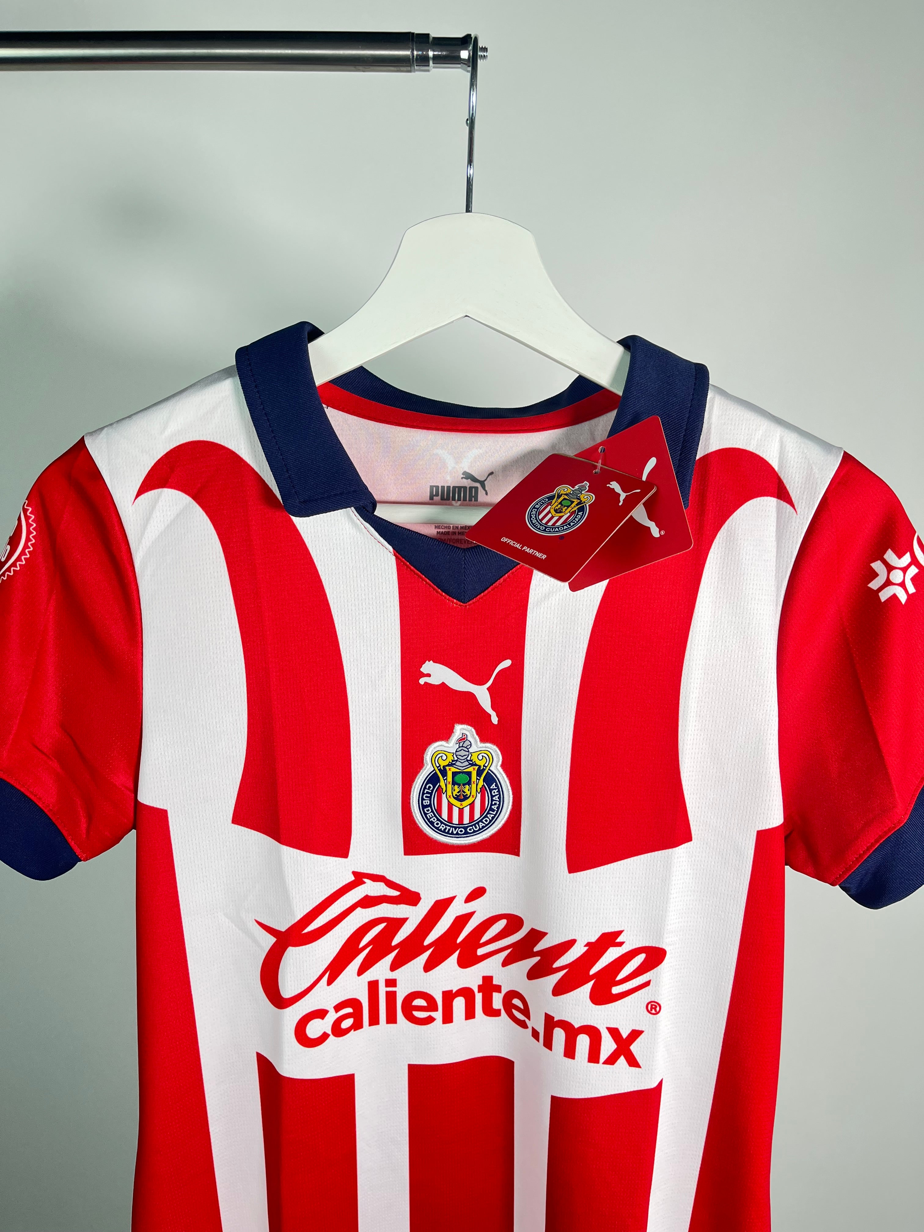 Jersey Chivas Local 2023 2024 *C/Etiquetas* (XS Mujer)