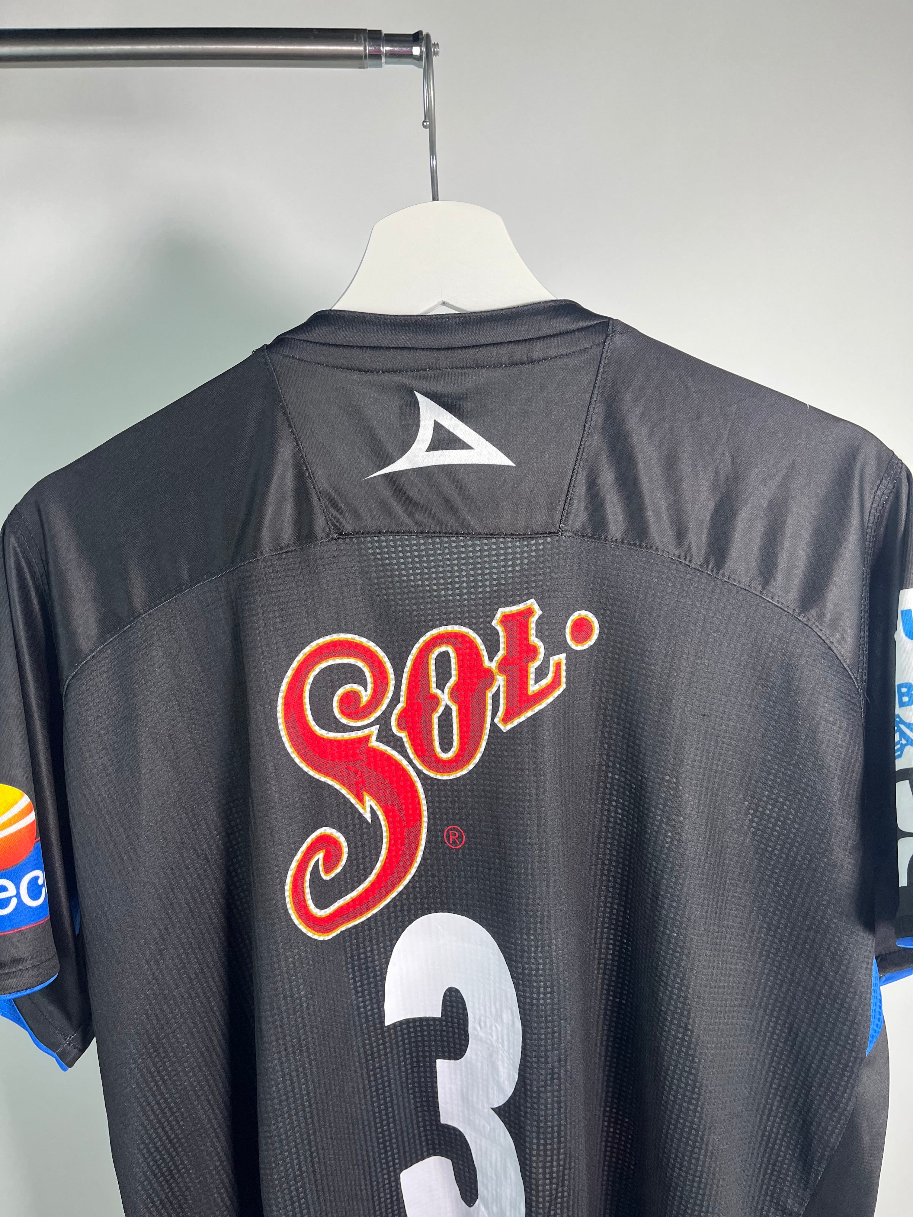 Jersey Queretaro Local 2010 2011 Match Worn Joaquín Beltran (L)