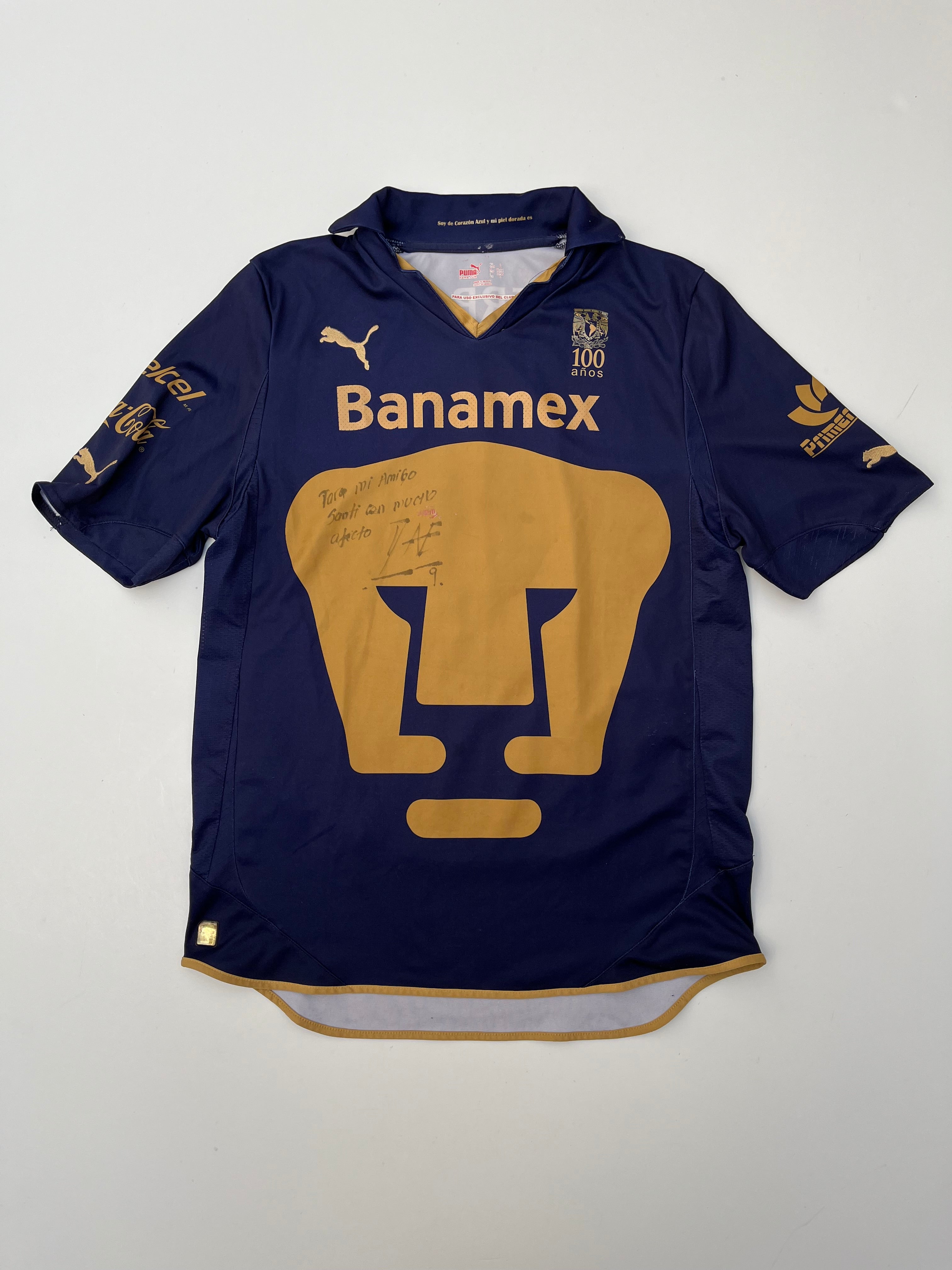 Jersey Pumas Visita 2010 2011 Utilería Dante López (L)