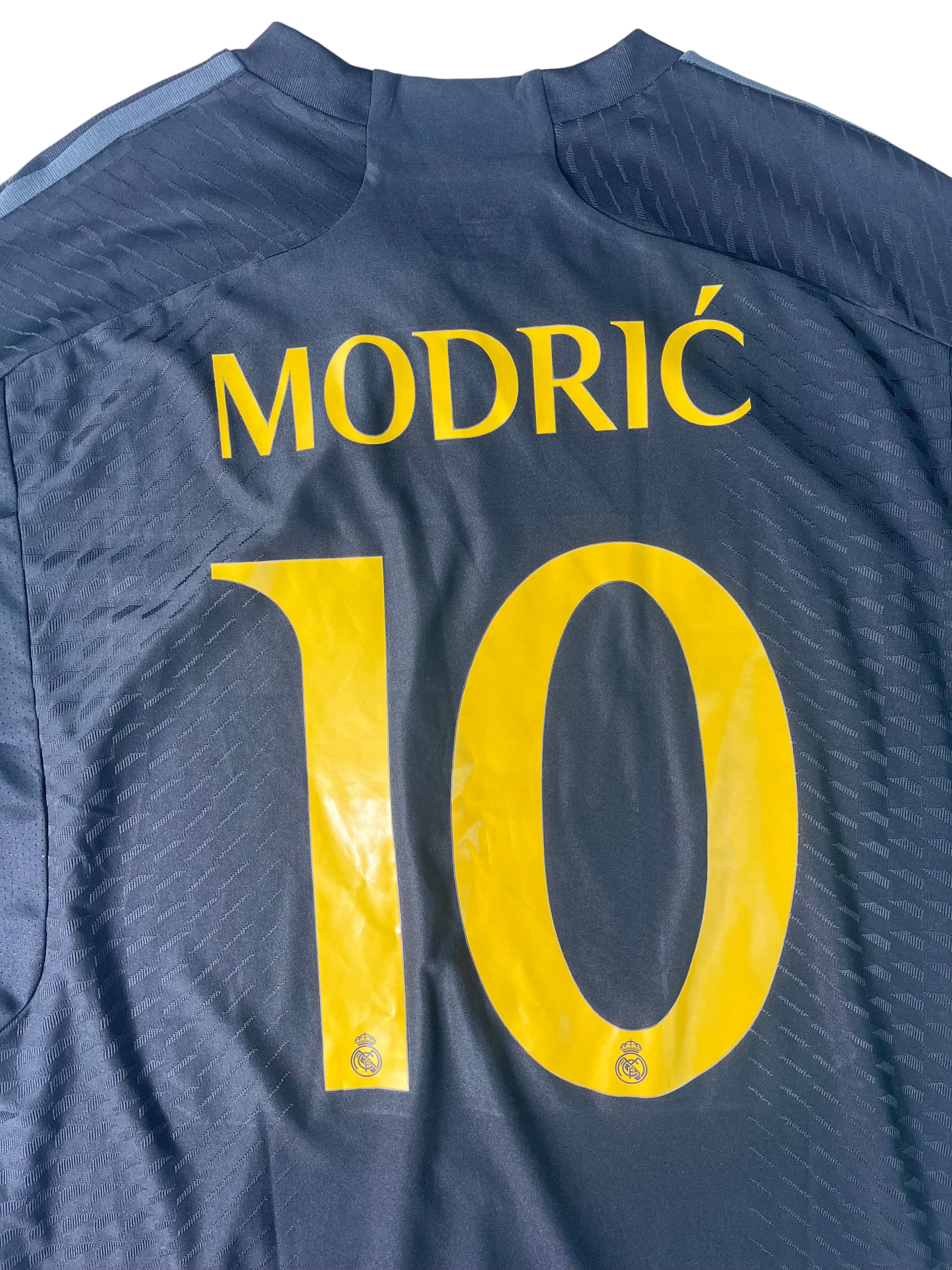 Jersey Real Madrid Tercera 2023 2024 Versión Jugador Luka Modrić (XXL)