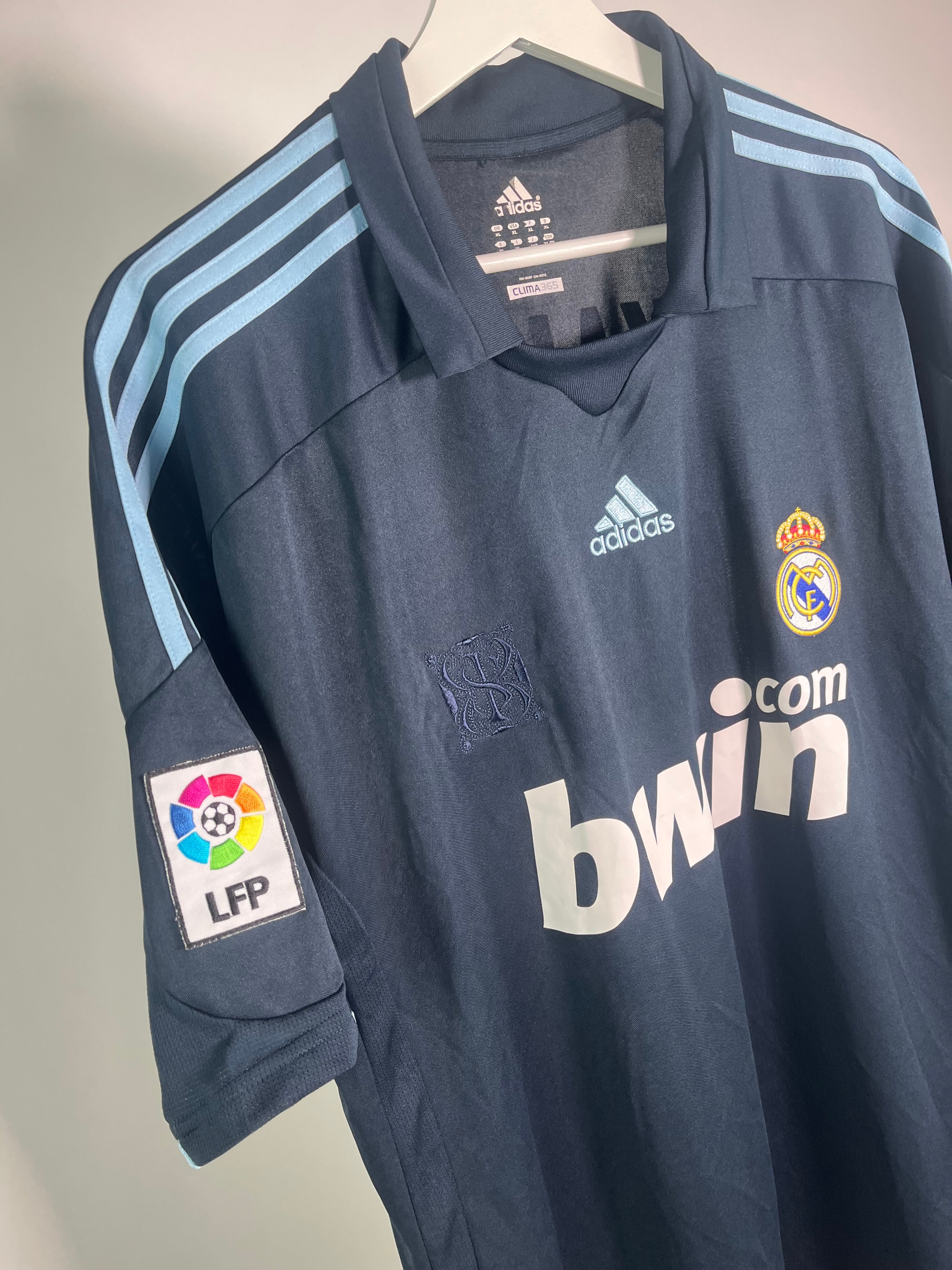 Jersey Real Madrid Visita 2009 2010 Kaká (XL)