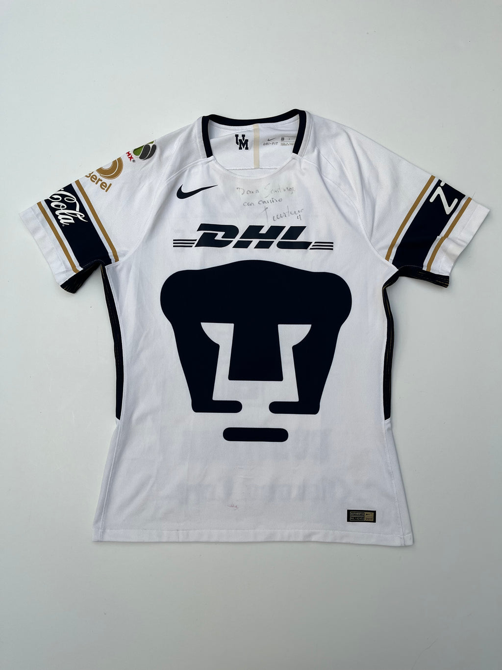 Jersey Pumas Visita 2017 2018 Utilería Autografiado por Fernando Quintana (L)