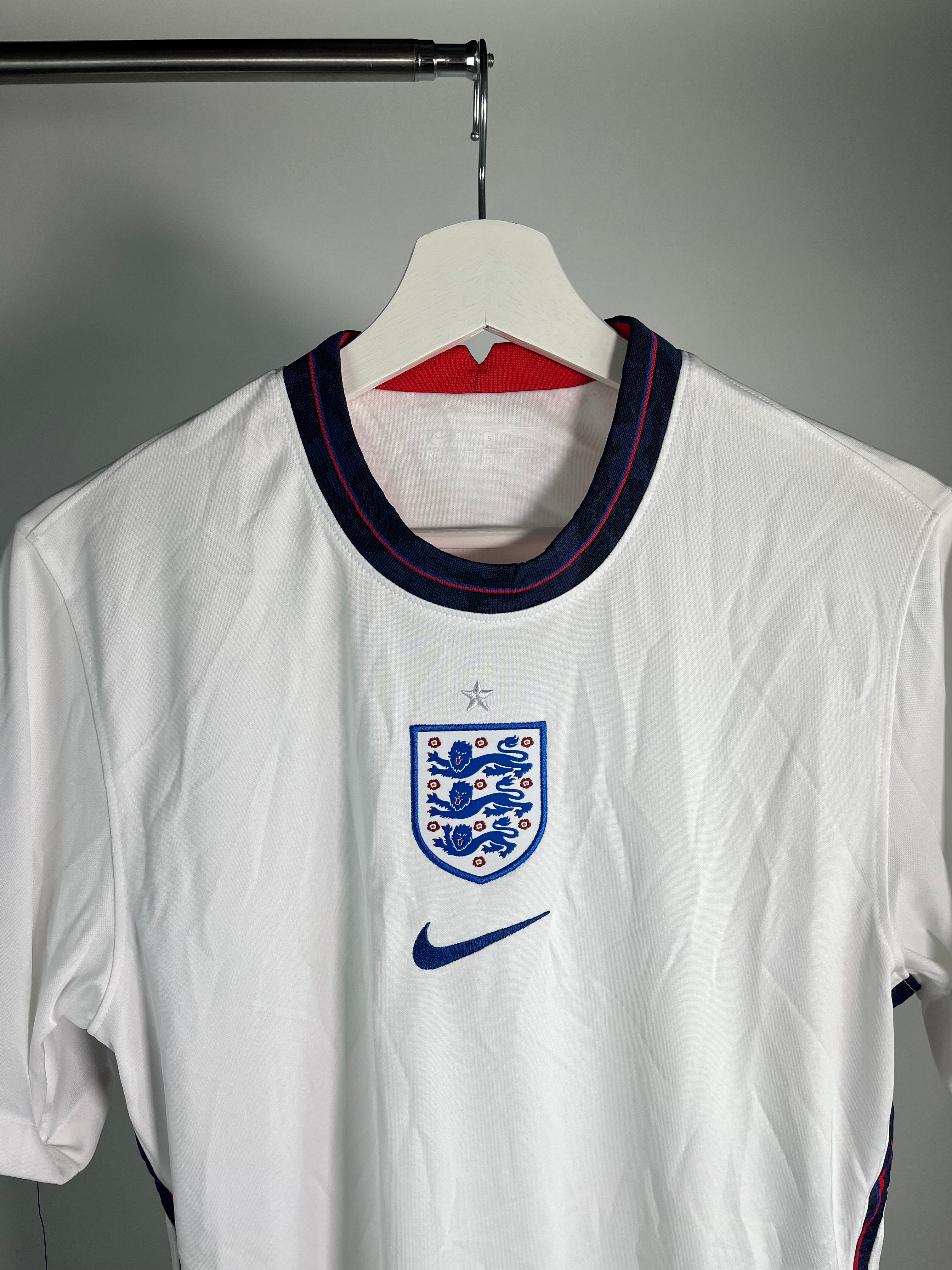 Jersey Inglaterra Local 2020 2021 *C/Etiquetas* (Múltiples tallas)