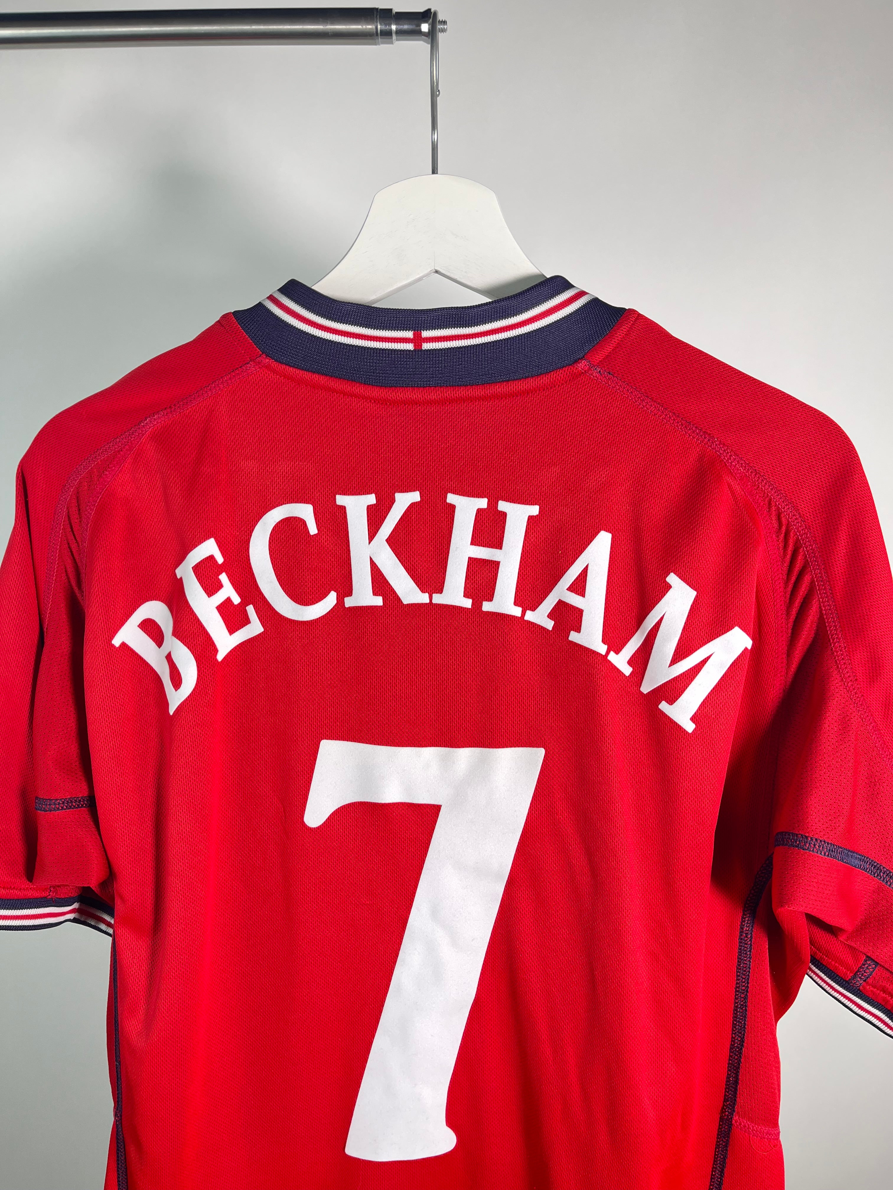 Jersey Inglaterra Visita 2004 2006 *Doble Vista* David Beckham (L)