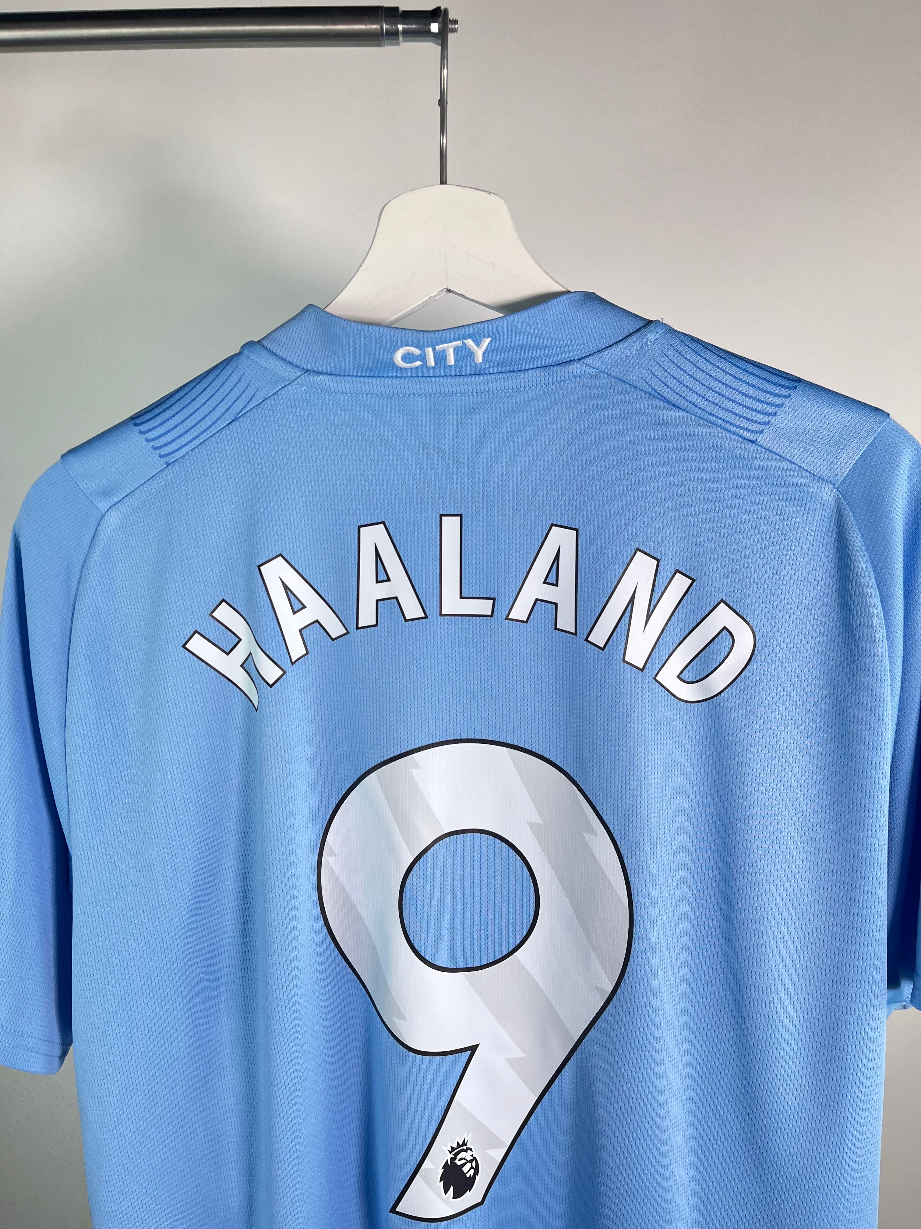 Jersey Manchester City Local 2023 2024 Erling Haaland (L)