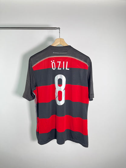 Jersey Alemania Visita 2014 2015 *Mundial Brasil* Mesut Özil (XL)