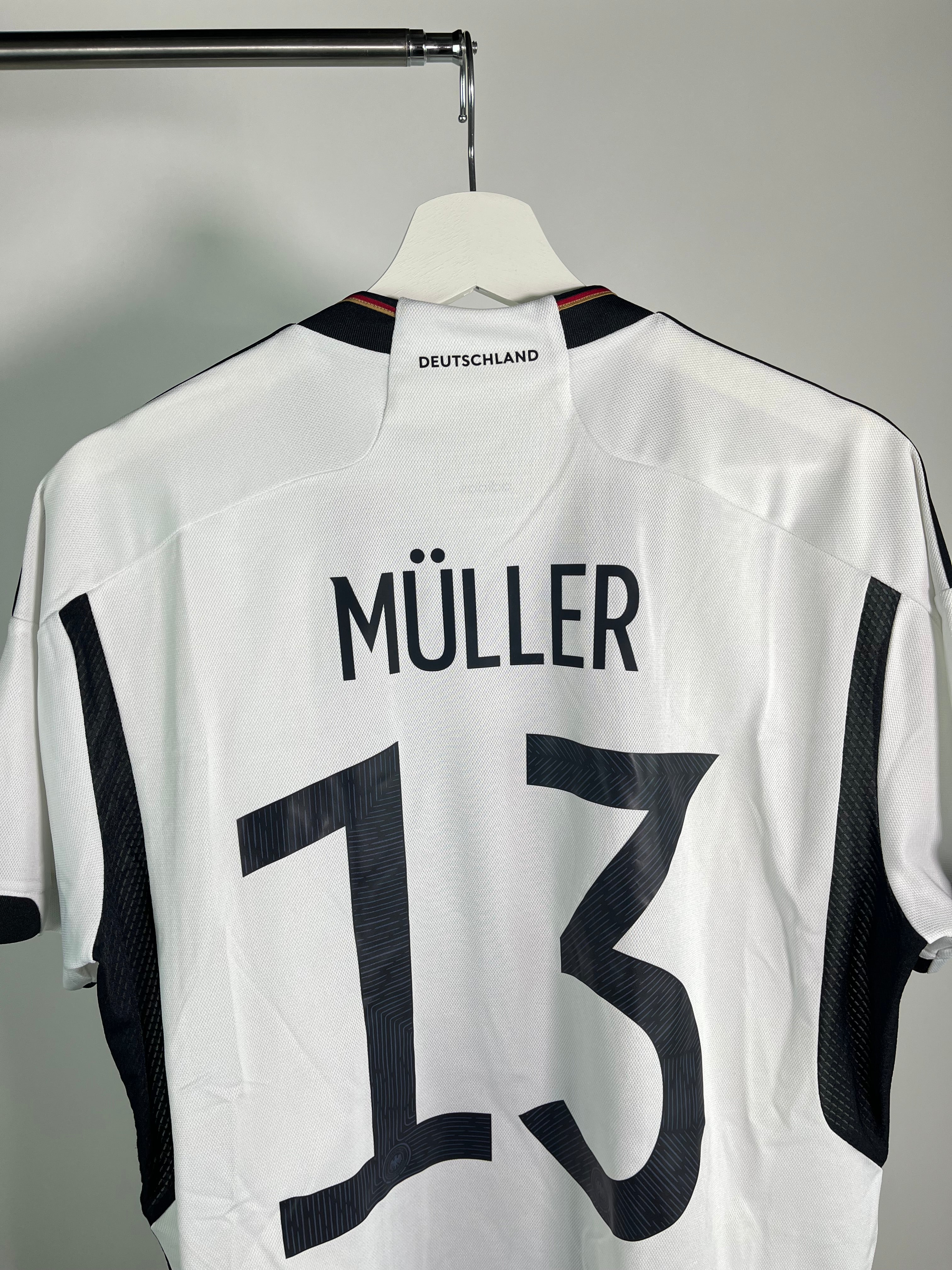 Jersey Alemania Local 2022 2024 Thomas Müller (L)