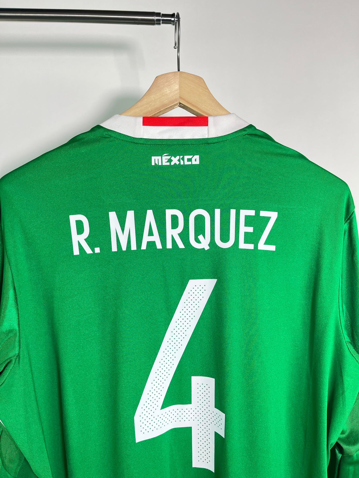 Jersey México Local 2016 2017 Manga Larga Rafael Márquez (XL)