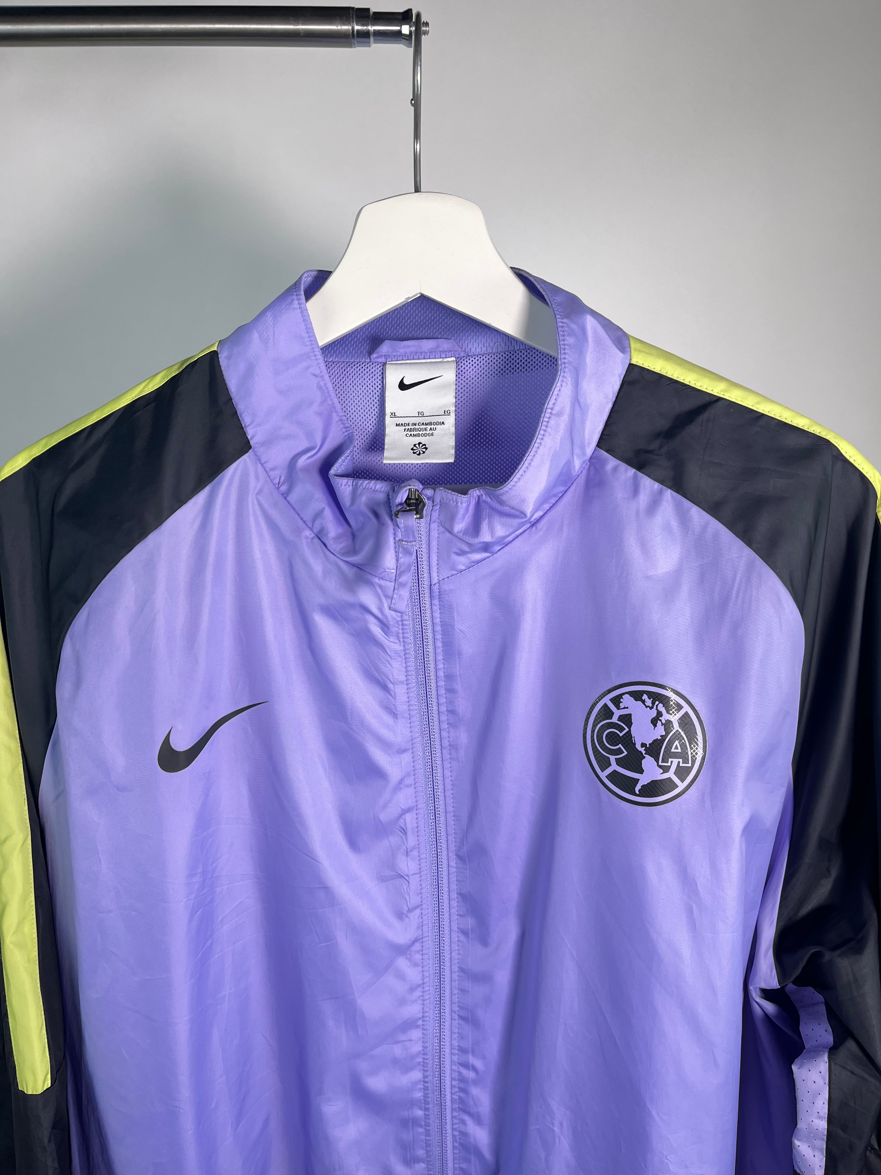 Rompevientos Club América 2023 2024 (XL)