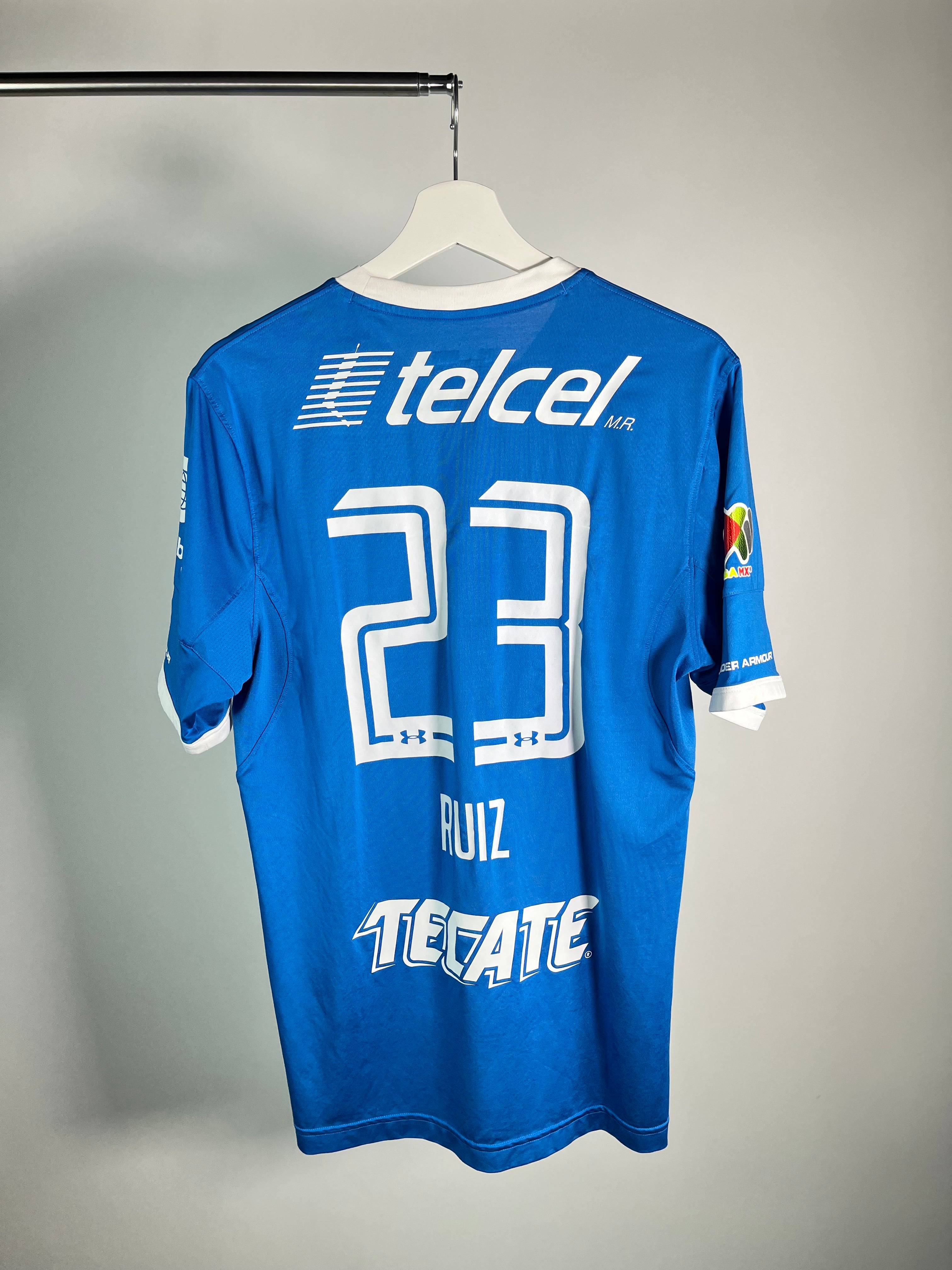 Jersey Cruz Azul Local 2016 2017 Utilería Richard Ruíz (M)