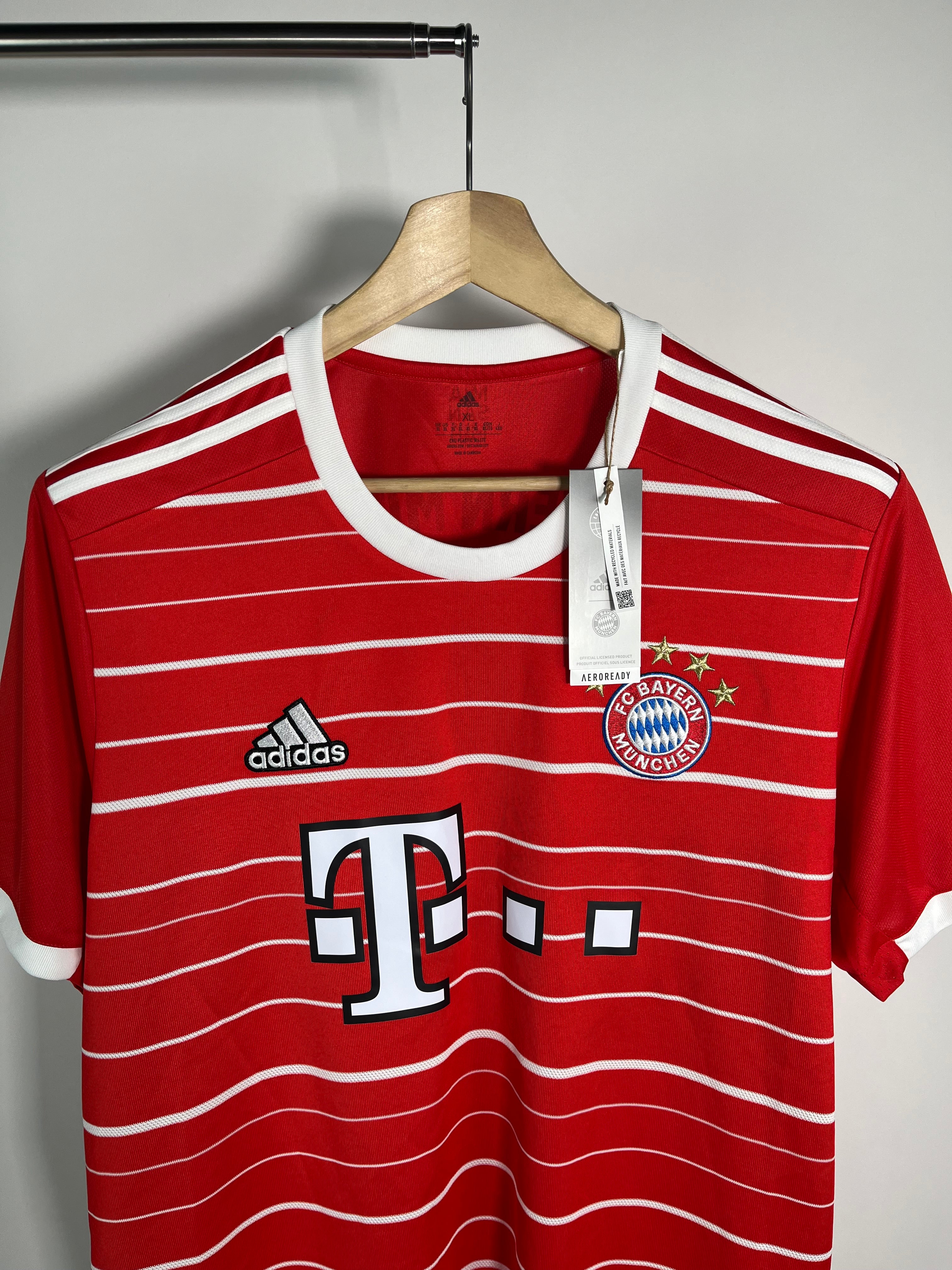 Jersey Bayern Munich Local 2022 2023 *C/Etiquetas* (XL)