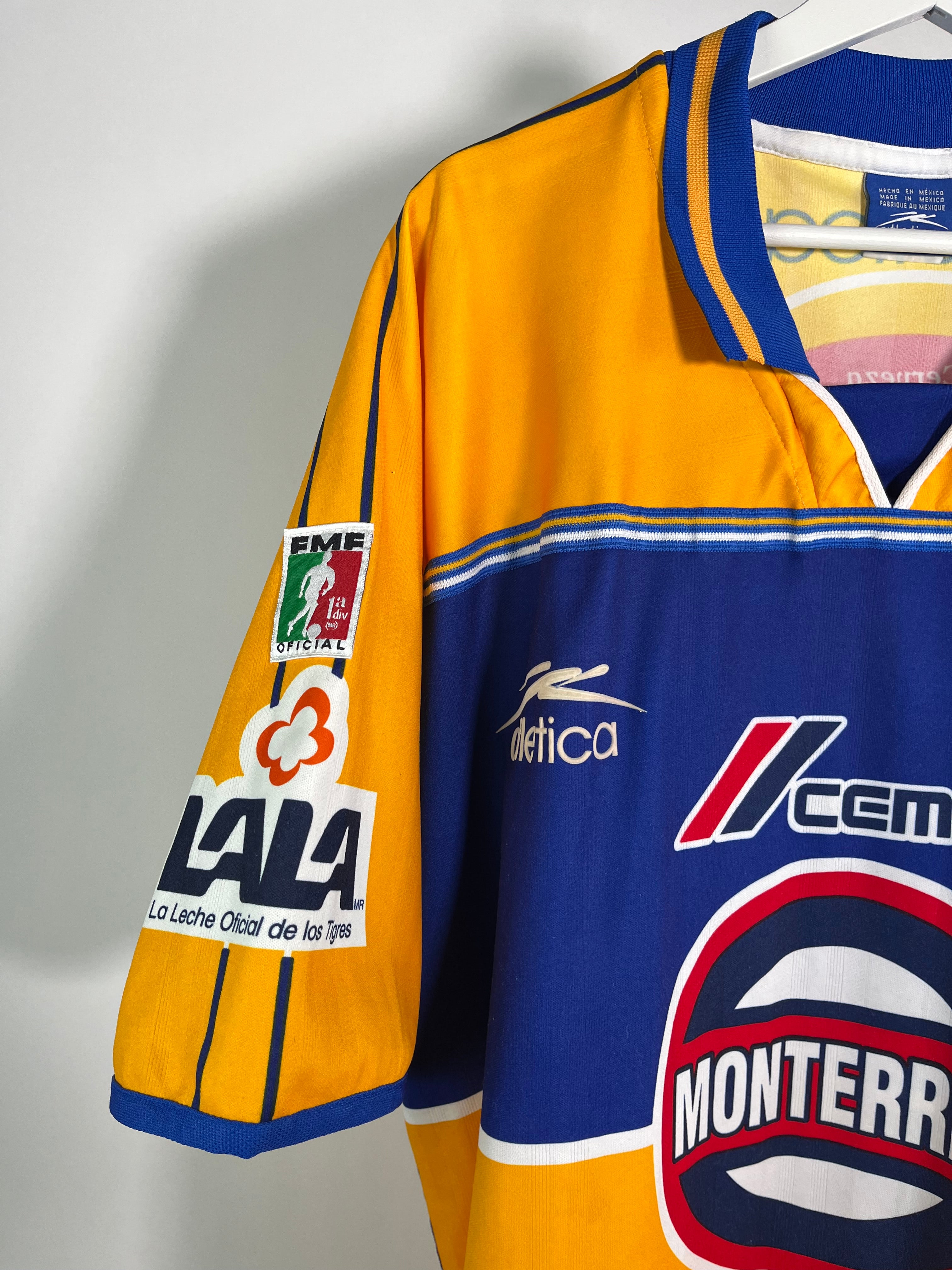 Jersey Tigres Local 2000 2001 (L)