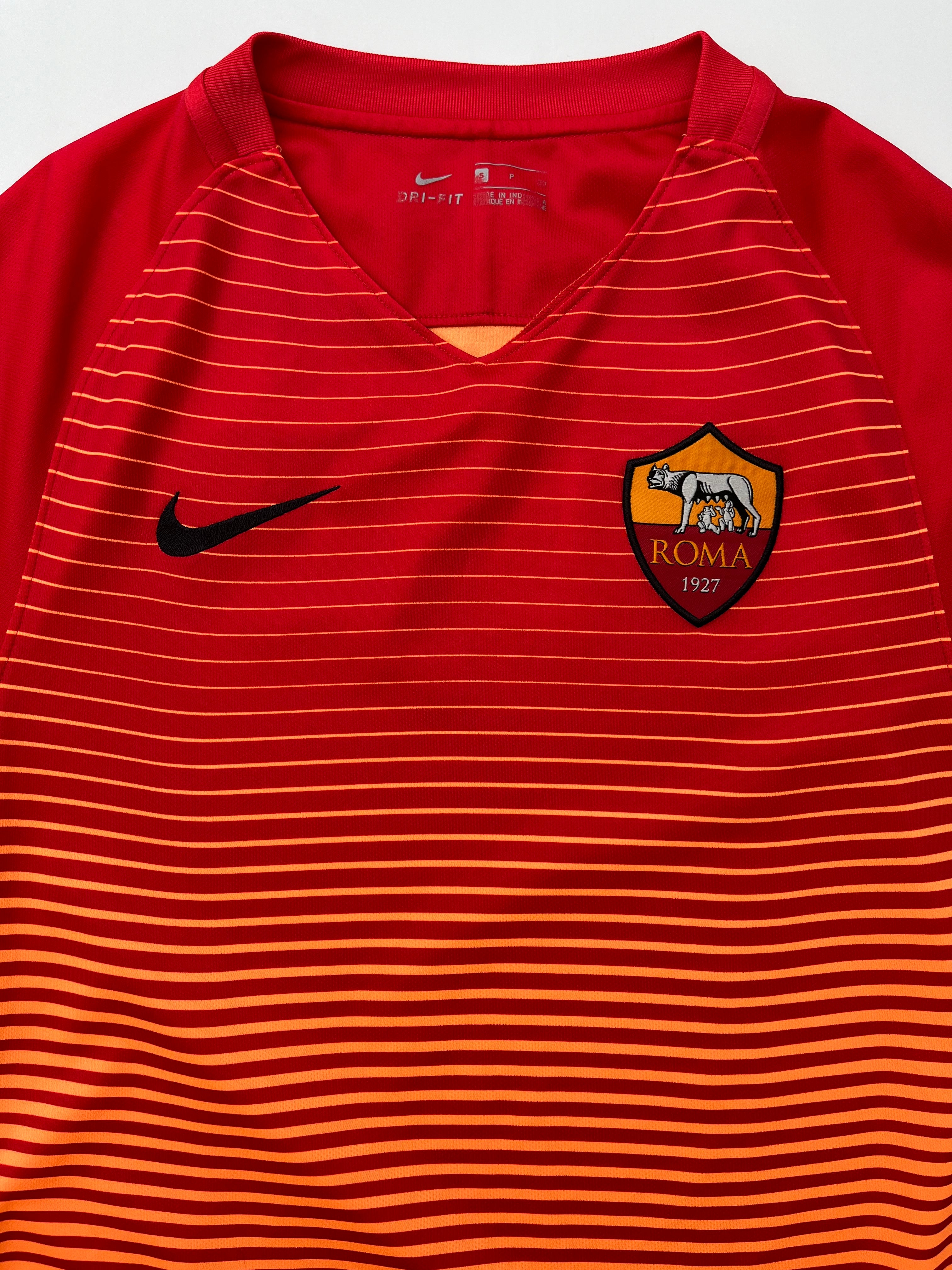 Jersey Roma Rosa Jersey Roma Tercero 2016 2017 (S) – El jugador número 12