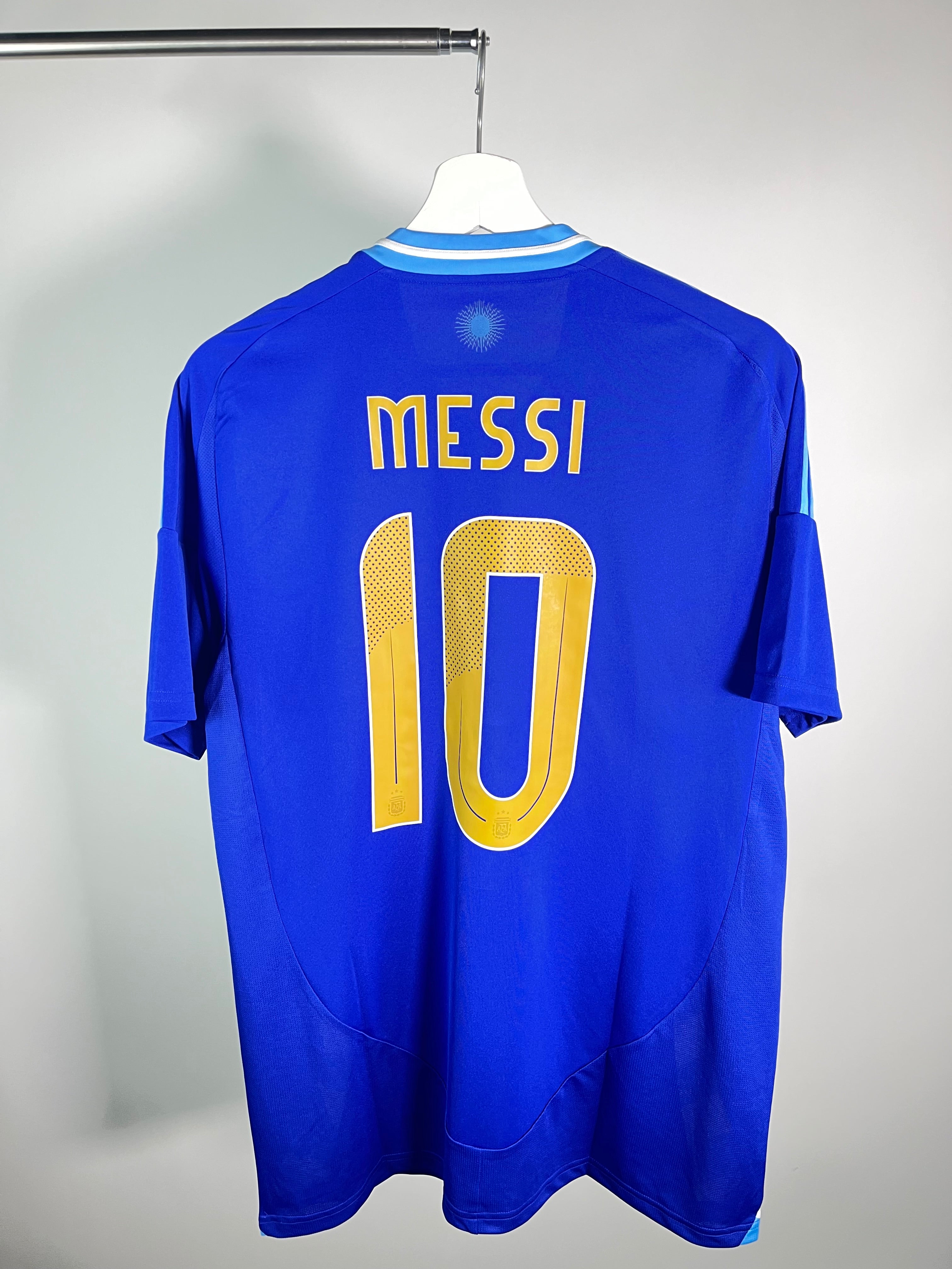 Jersey Argentina Visita 2024 2026 Lionel Messi (L)