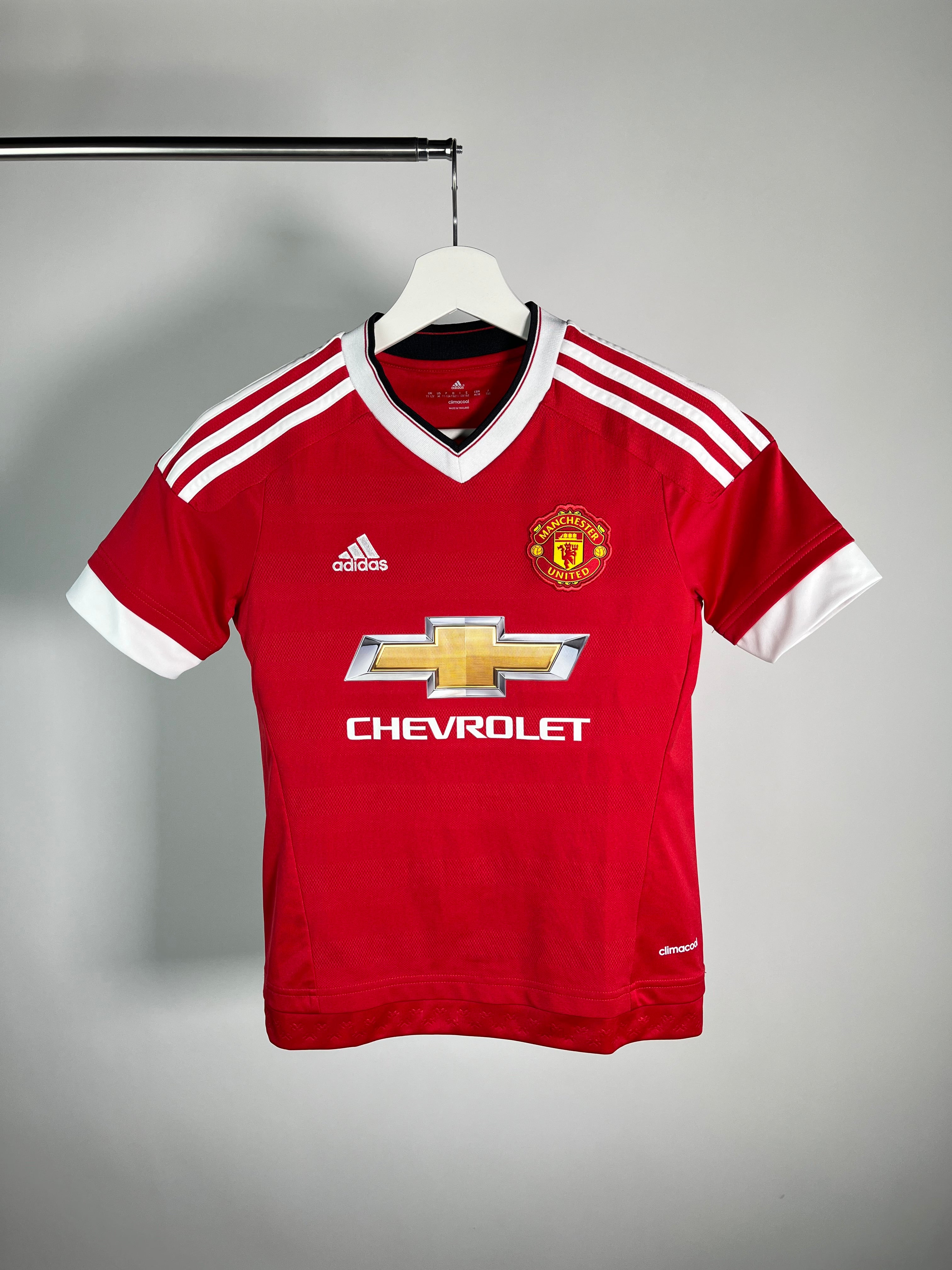 Jersey Manchester United Local 2015 2016 (M Niño)
