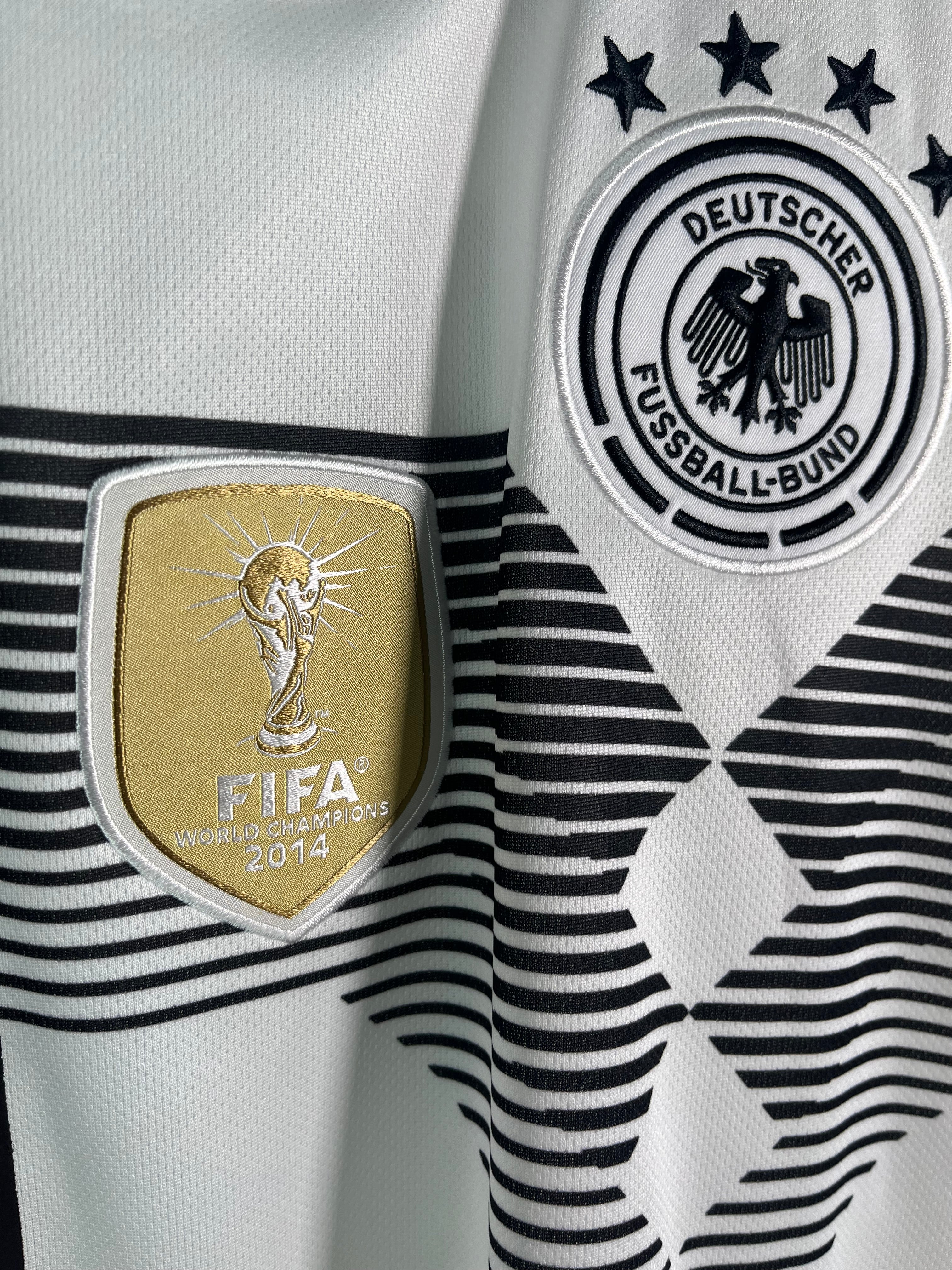 Jersey Alemania Local 2018 2020 Mesut Özil (M)