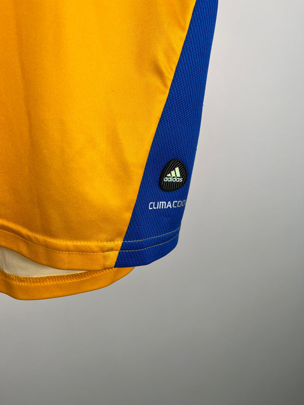 Jersey Tigres Local 2011 2012 (S)